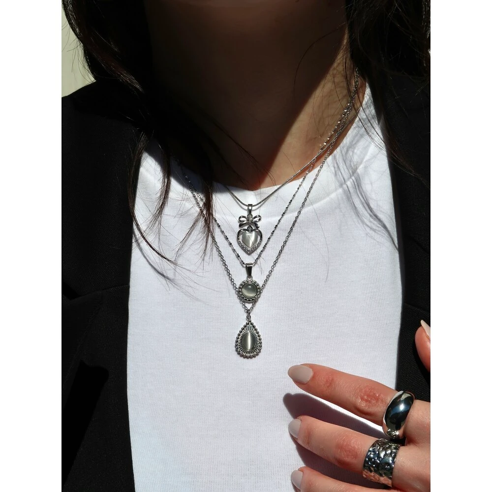 Fiyonklu Kalp Çelik Kolye