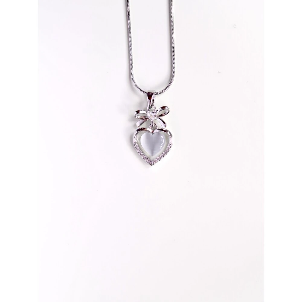 Fiyonklu Kalp Çelik Kolye