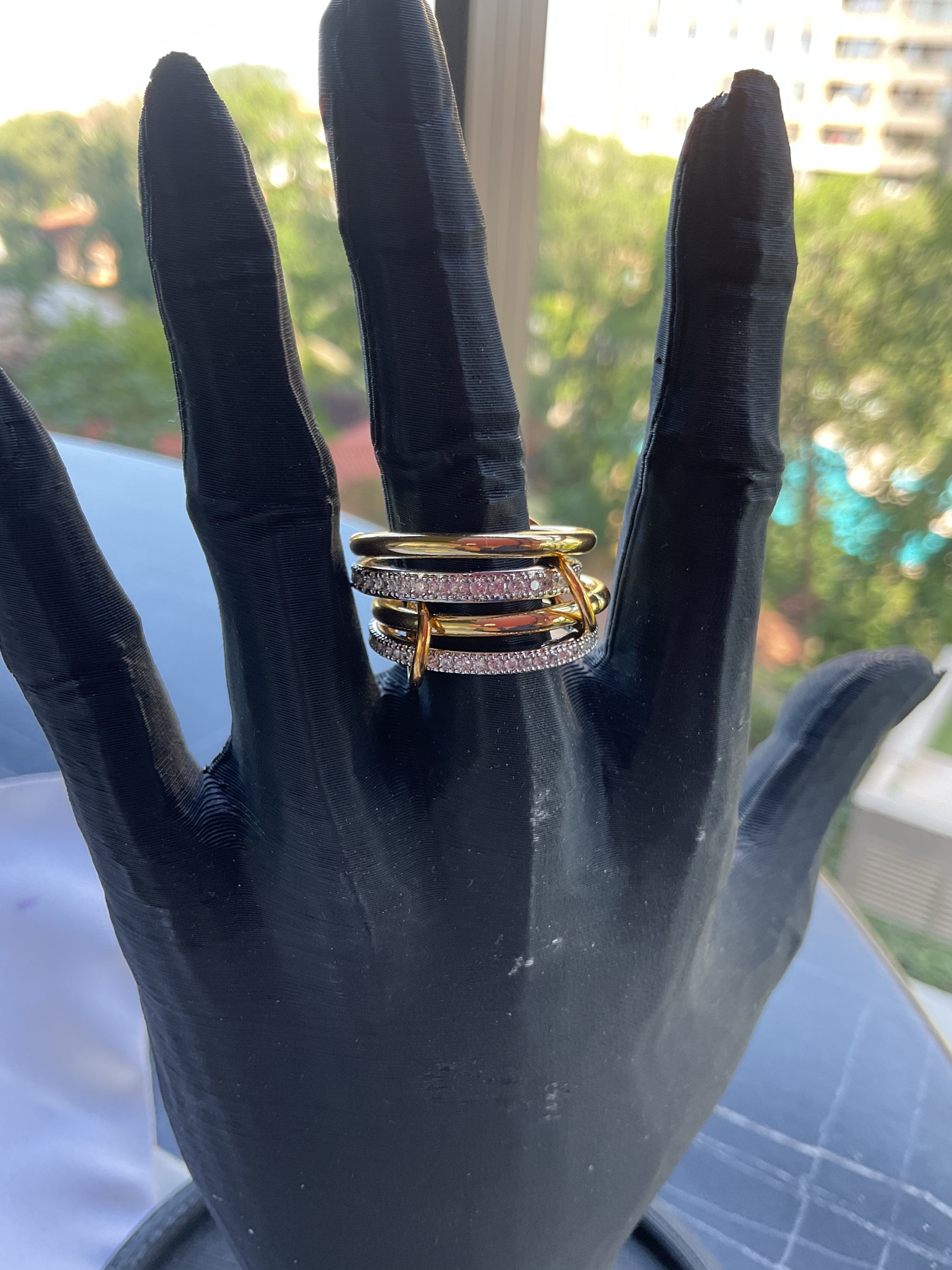 Pirinç gold renk zirkon taşlı halka detay yüzük