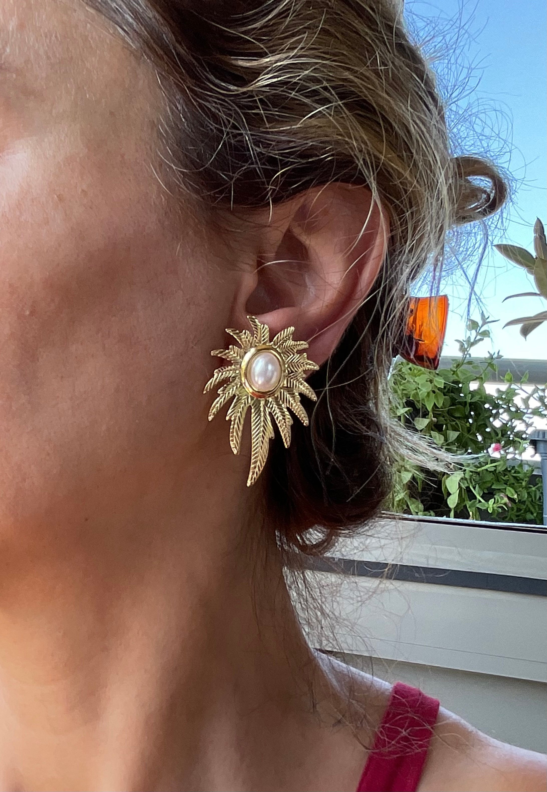 İncili yaprak model gold küpe