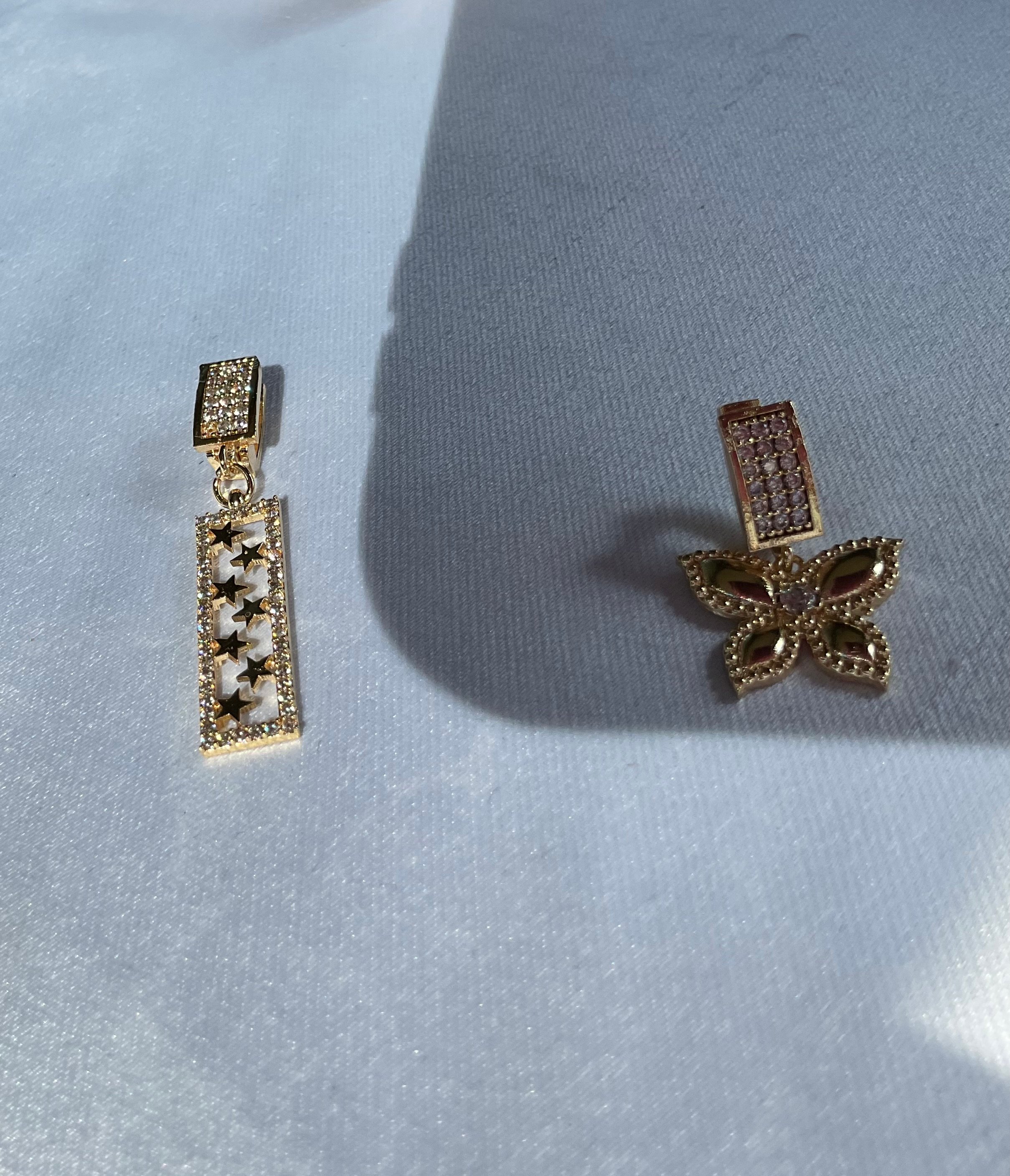 Yıldız detay gold charm