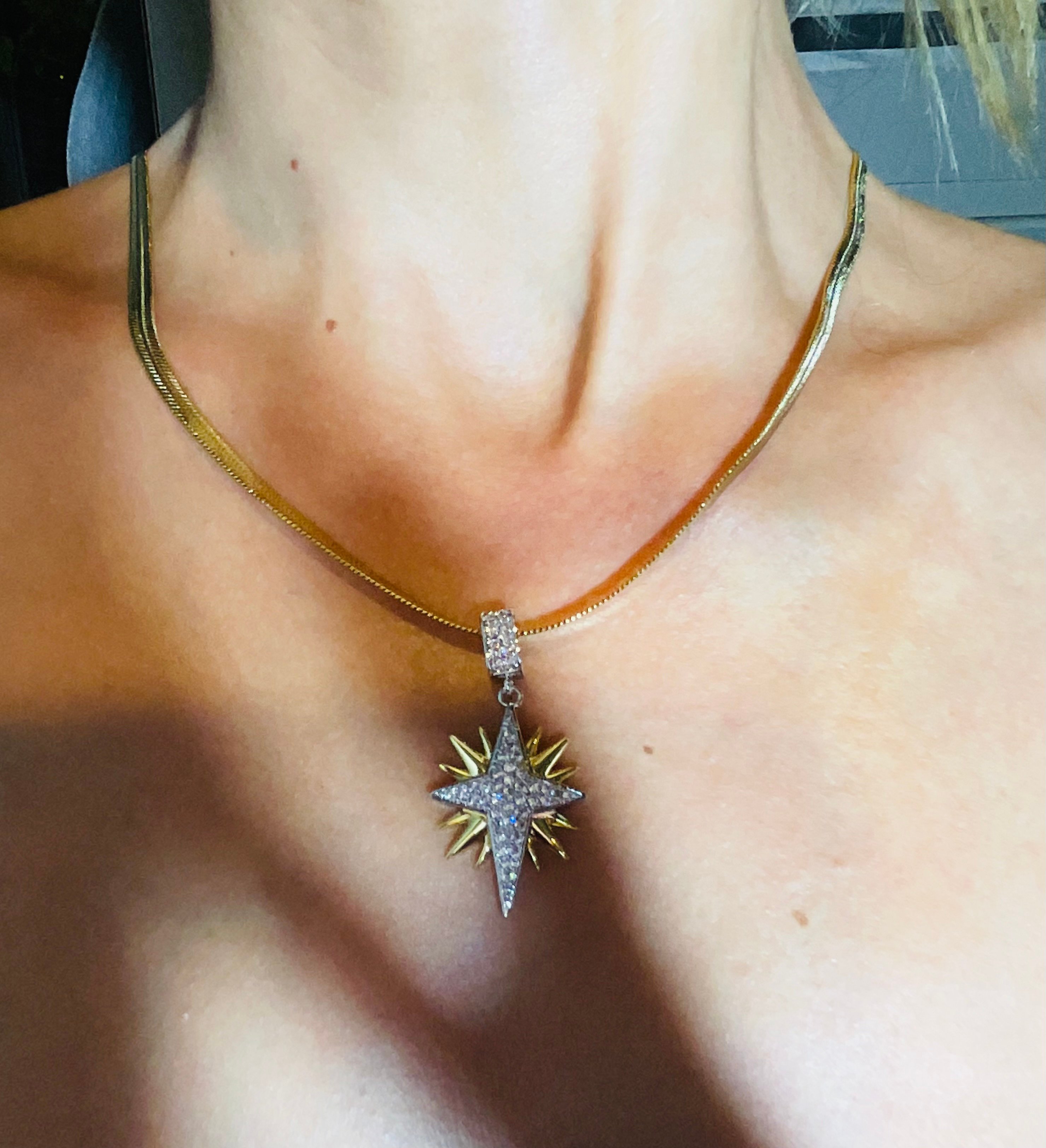 Kutup yıldızı model gold kolye