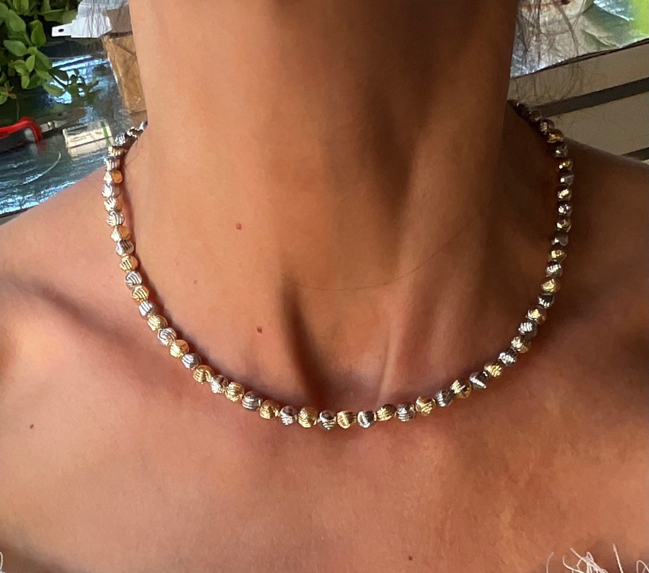 Gümüş ve gold renk karışık dorika model kolye