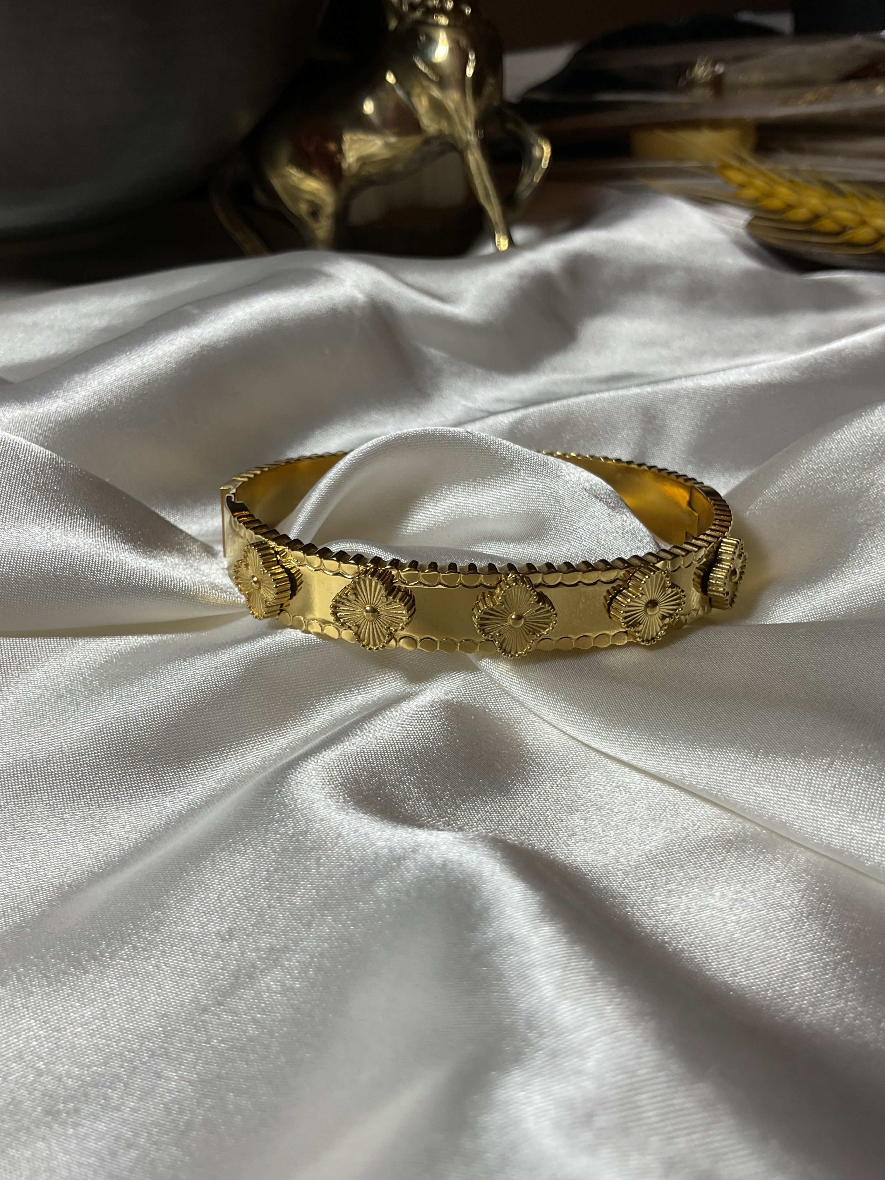 Marka model Çelik gold kelepçe