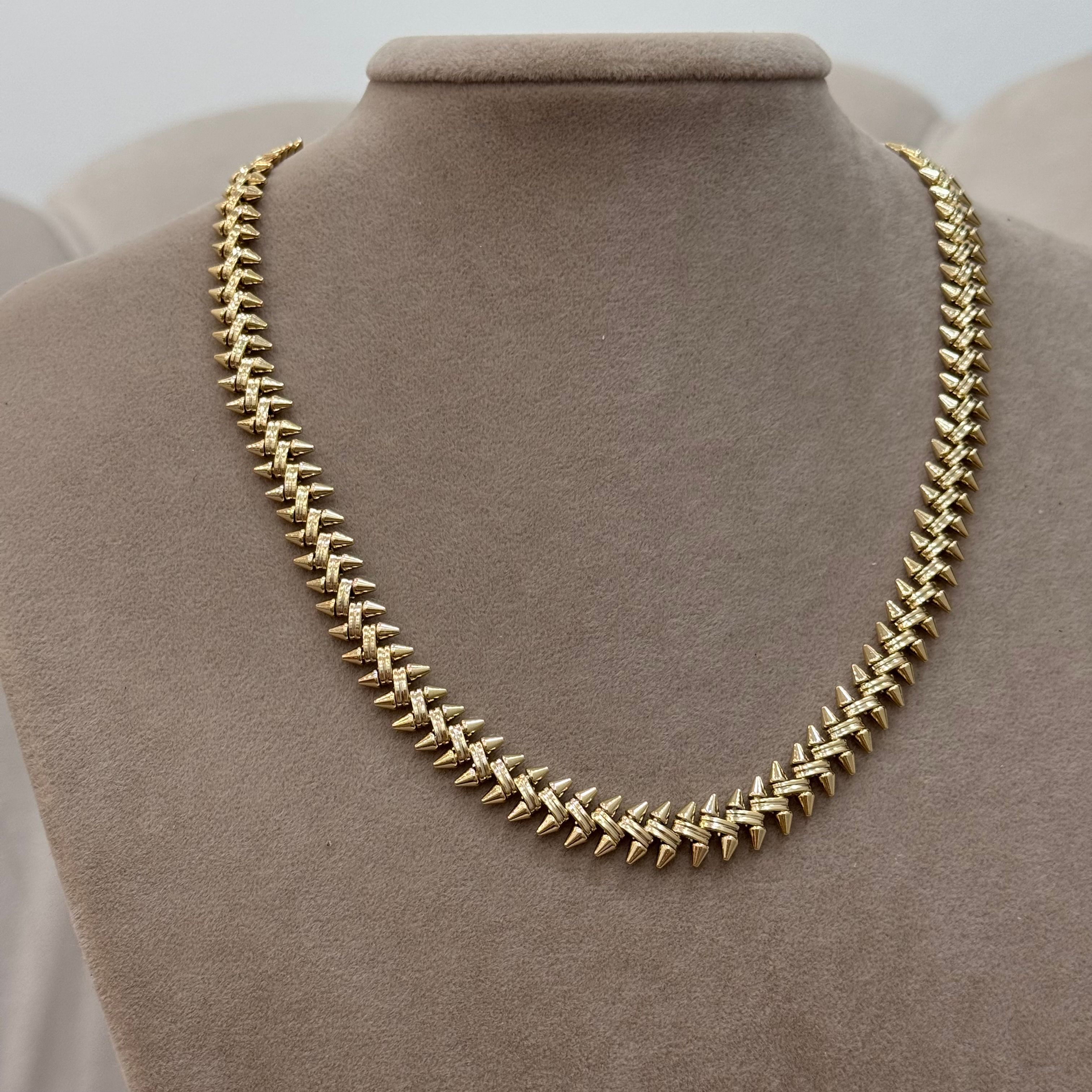 Xuping 14k Vintage Power Künye Kolye
