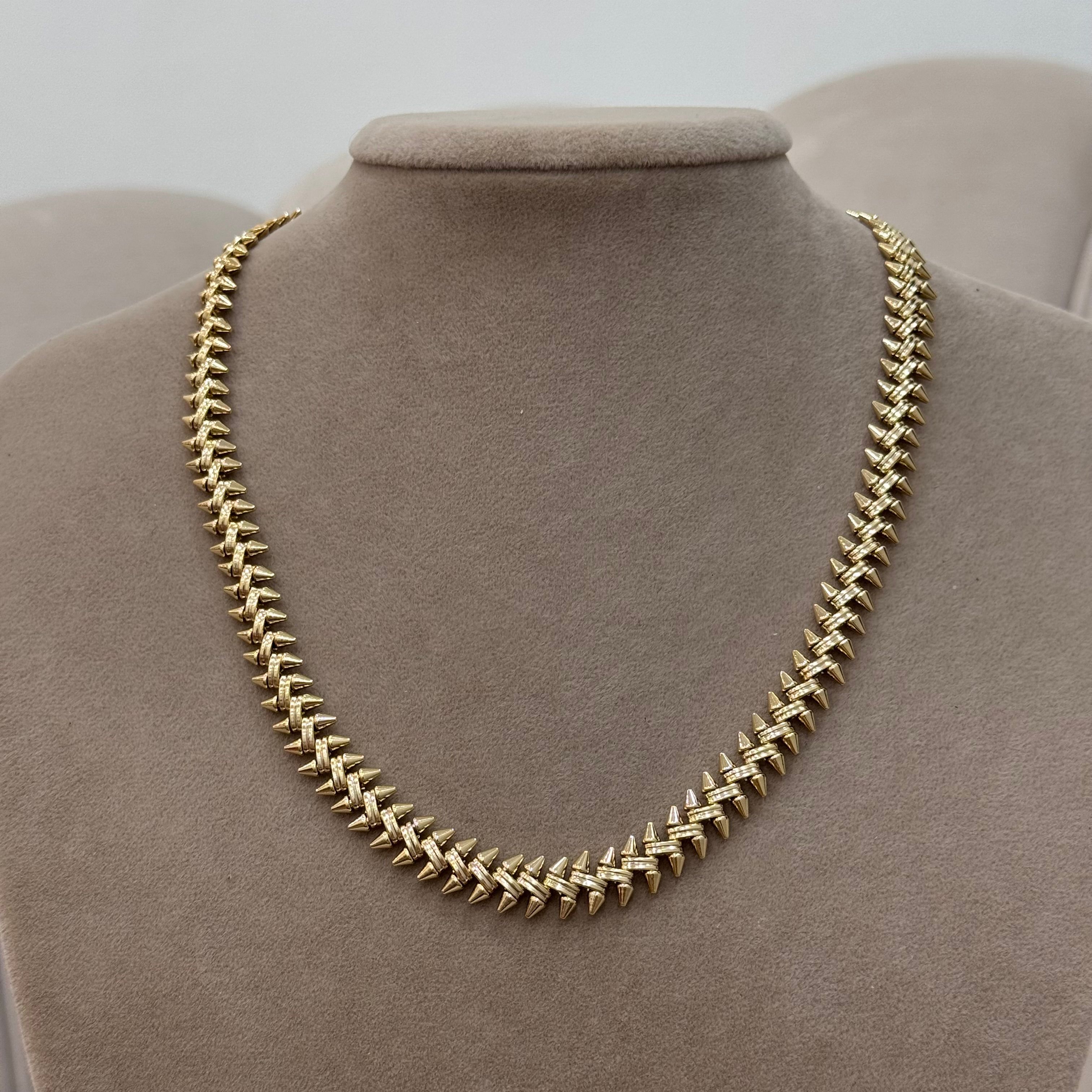 Xuping 14k Vintage Power Künye Kolye