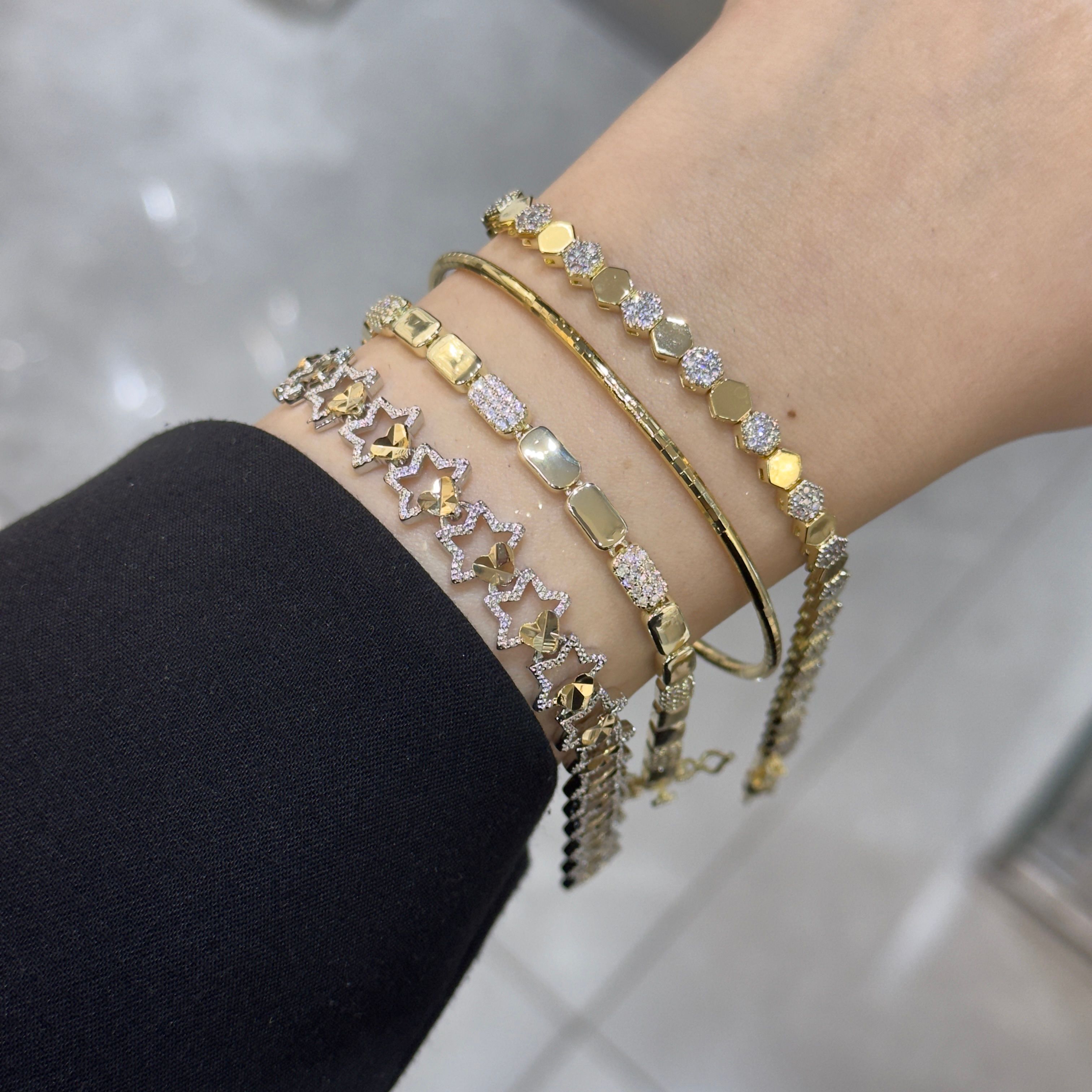 Premium İthal Gold Zirkon ve Plaka İşçilikli Darlene Bileklik