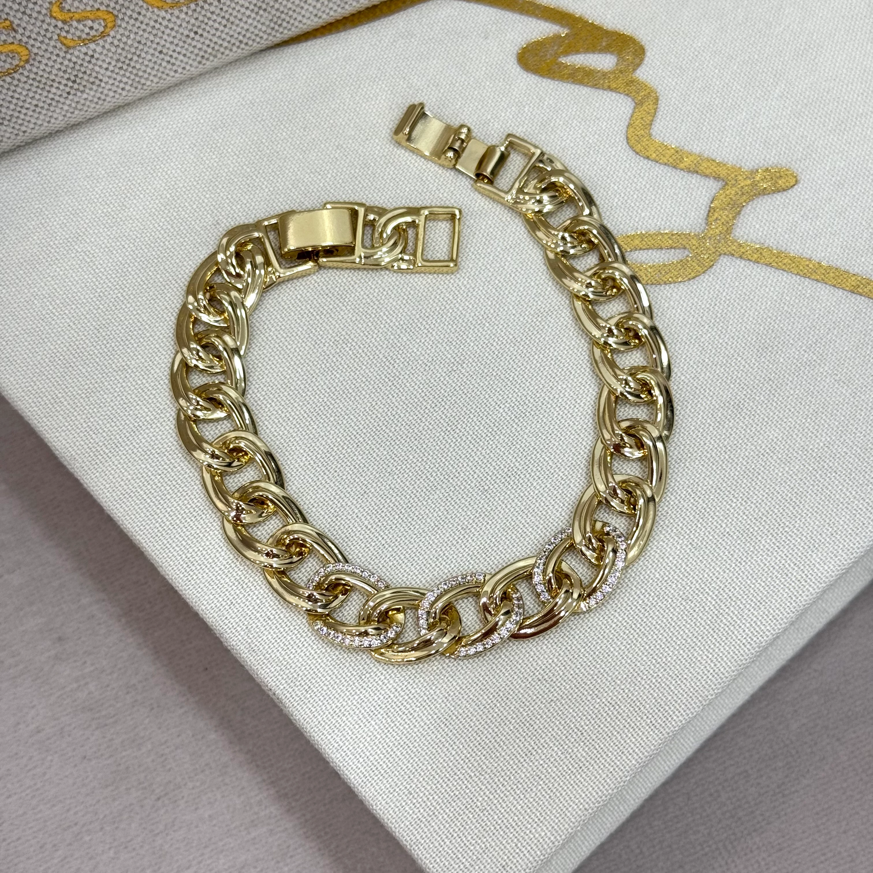 Xuping Su Serisi Lavina Bileklik