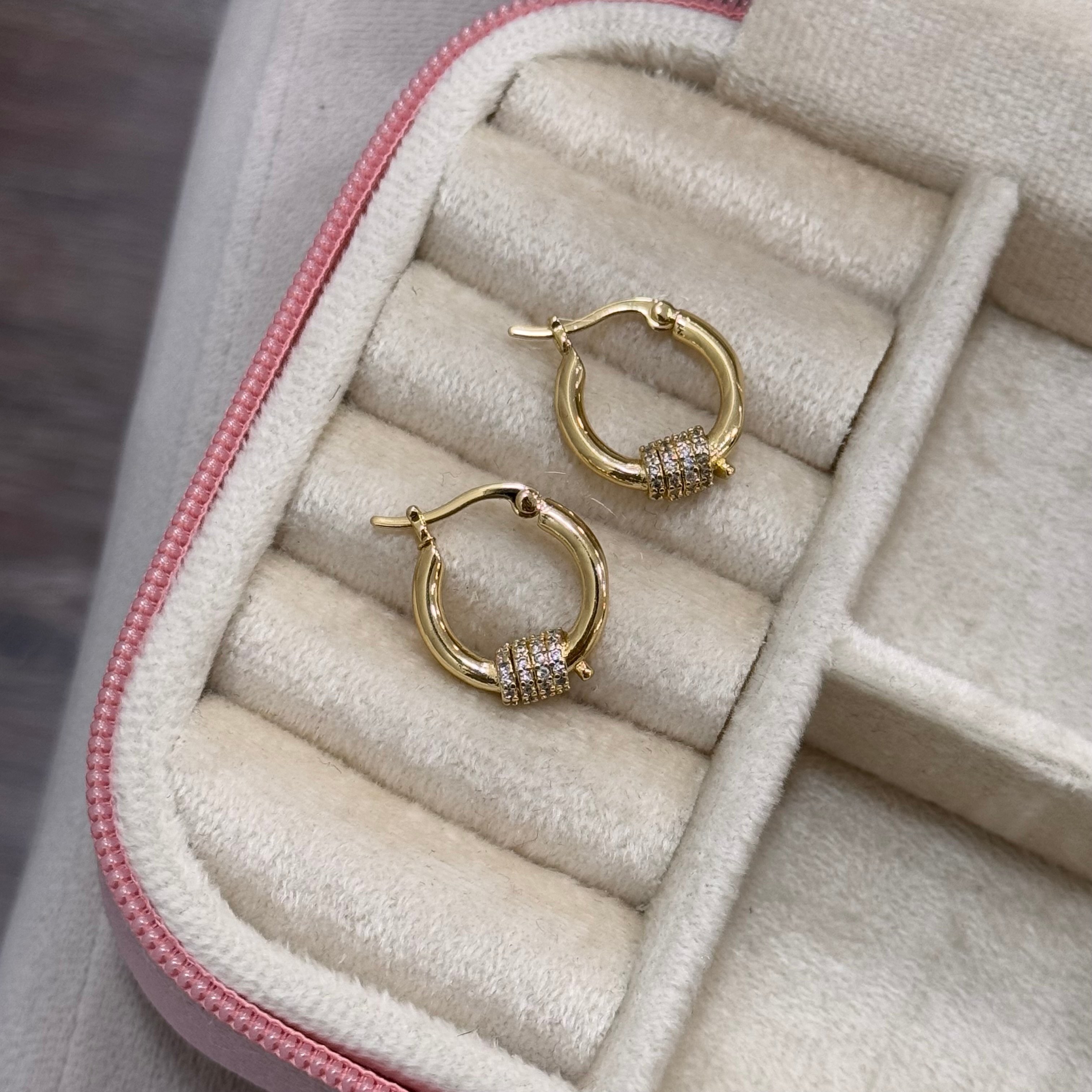 Premium 14k Zirkon Taşlı Tasarım Halka Küpe