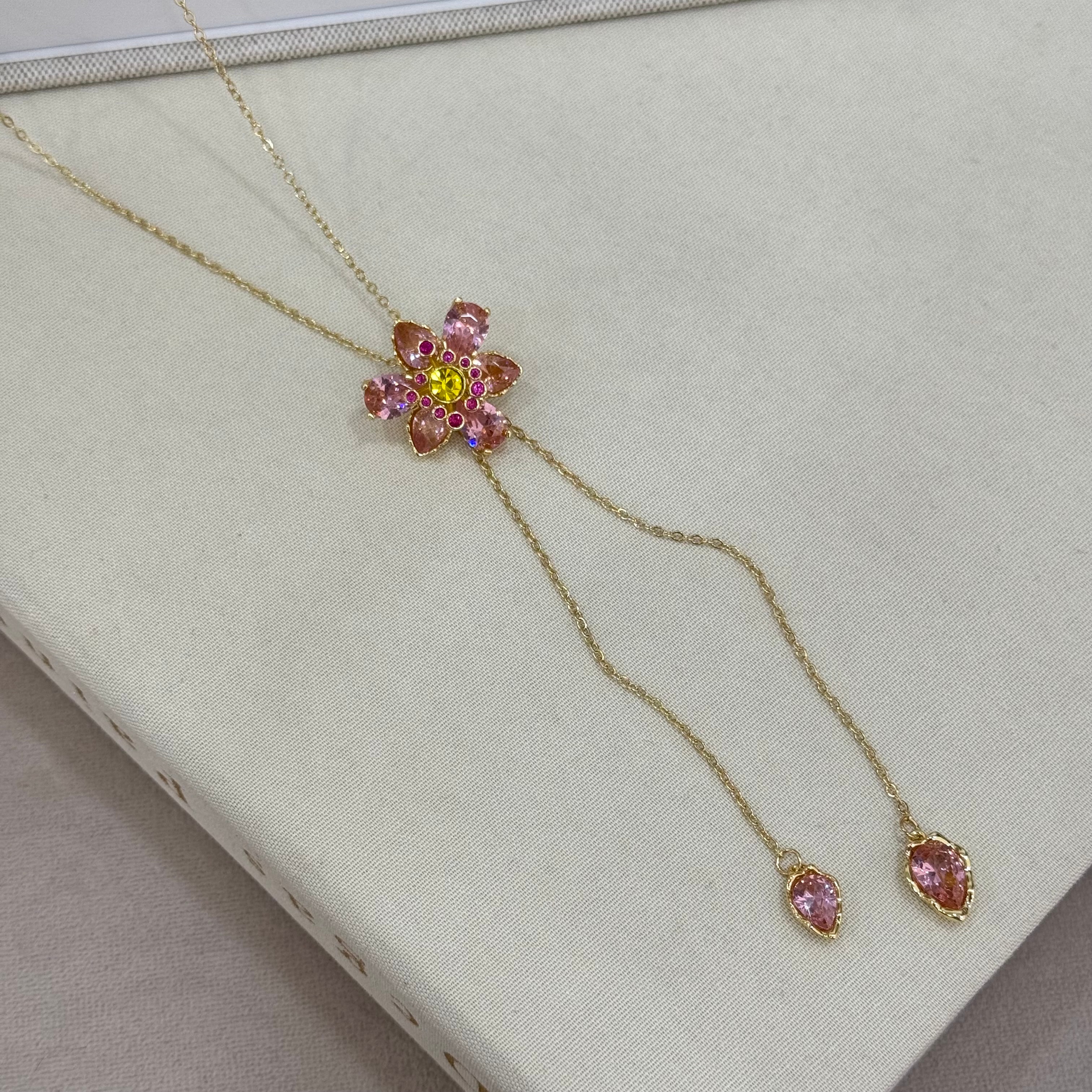 Çelik 14k Pink Flower Aesthetic Asansörlü Kolye