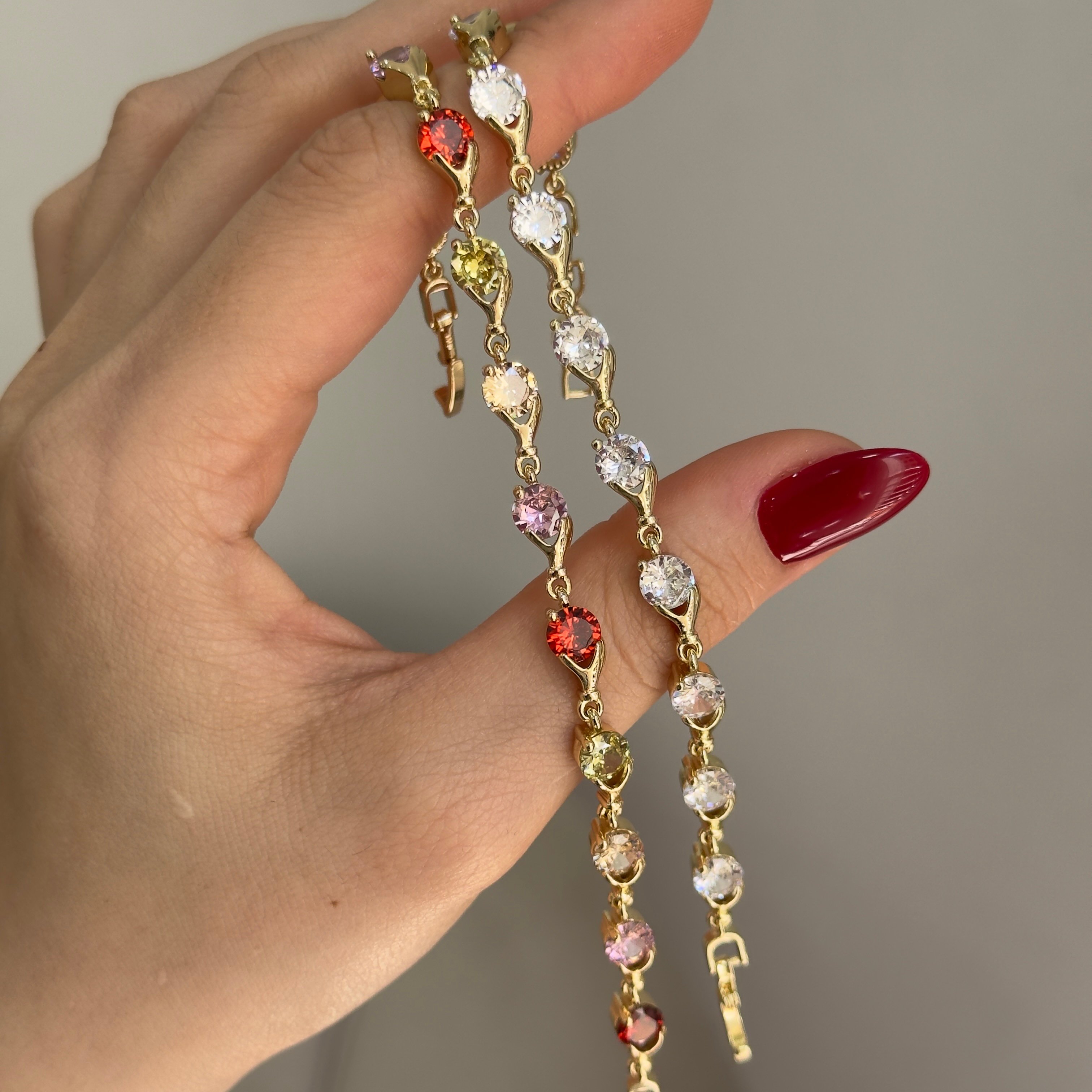 14k Holding the EnergyBileklik