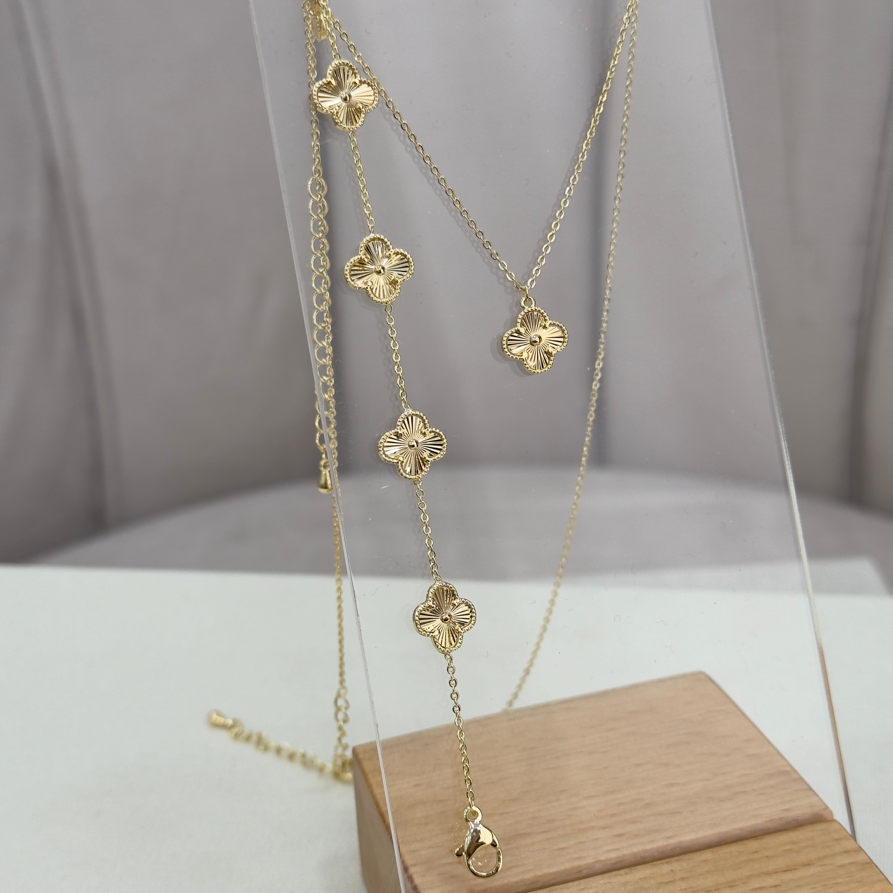 Altın Kaplama 14k Yoncalı Figür Kolye (45-47cm)