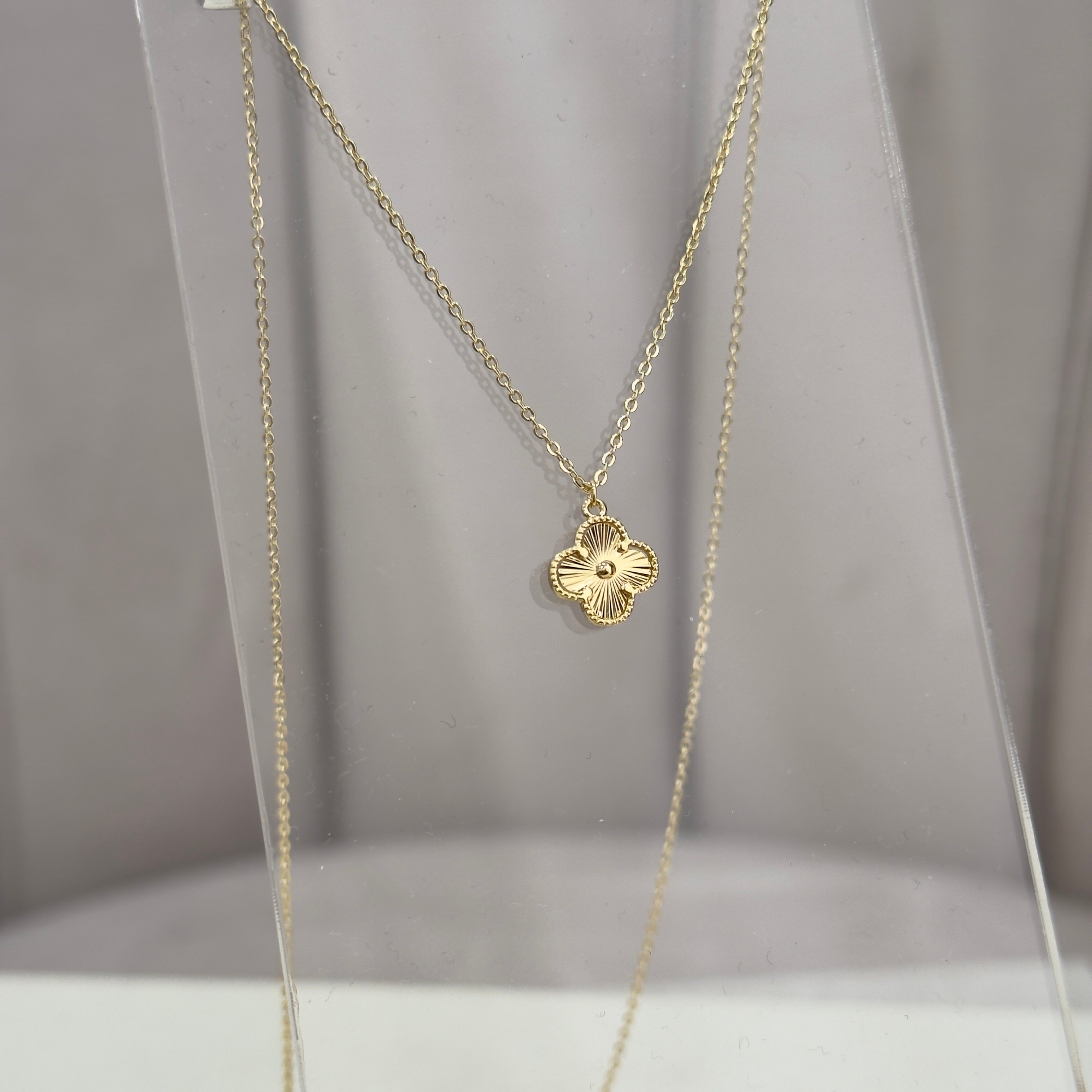 Altın Kaplama 14k Yoncalı Figür Kolye (45-47cm)