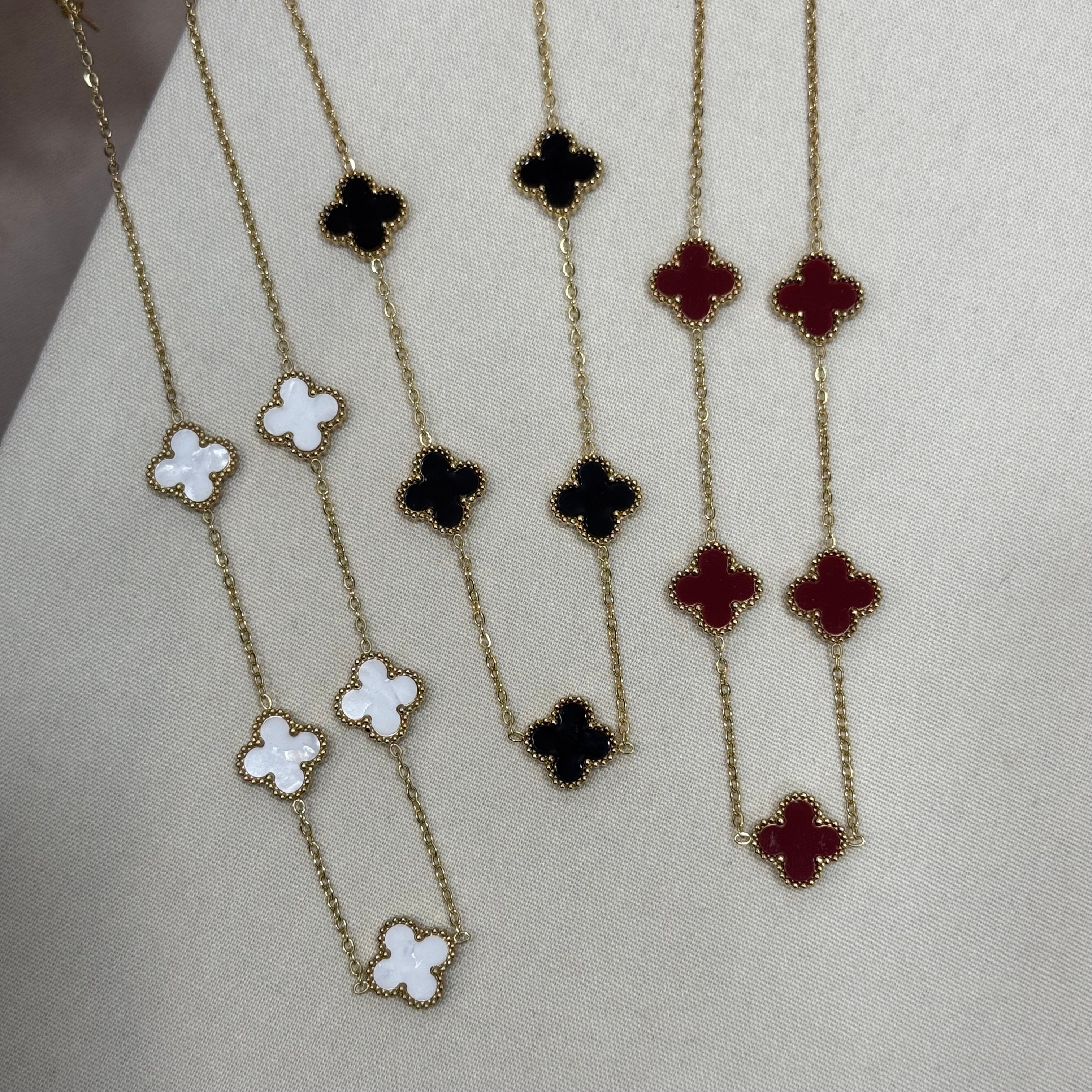 Çelik Bordo Yonca Kolye