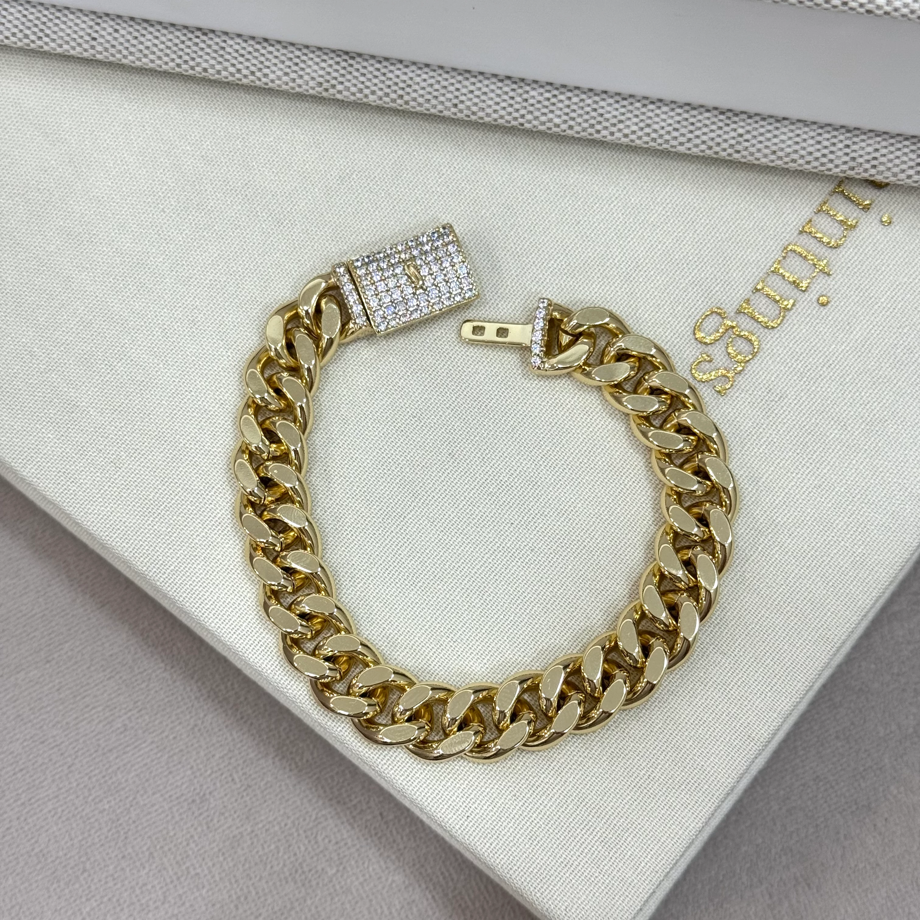 Xuping Su Serisi Zirkon Kilit Gurmet Bileklik