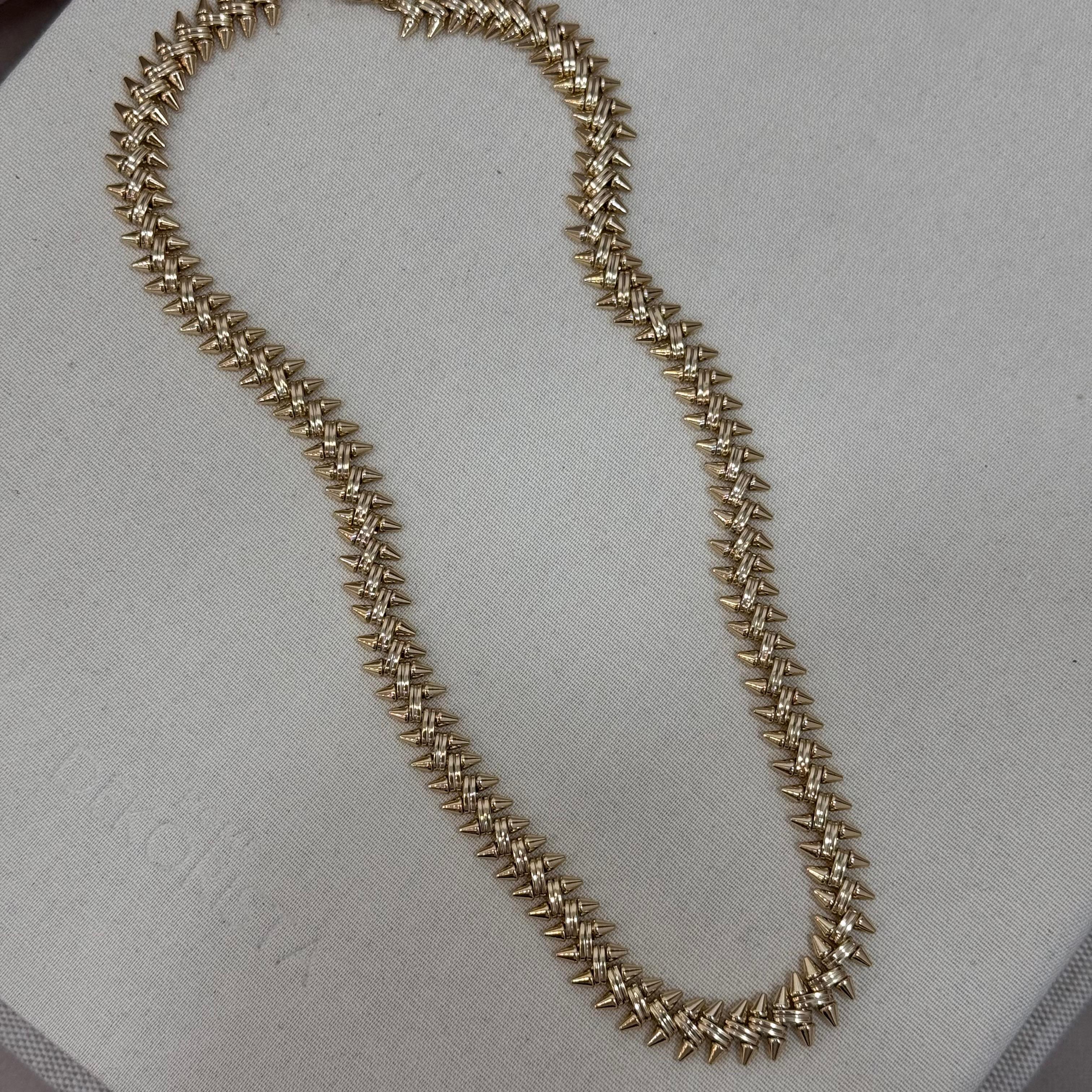 Xuping 14k Vintage Power Künye Kolye