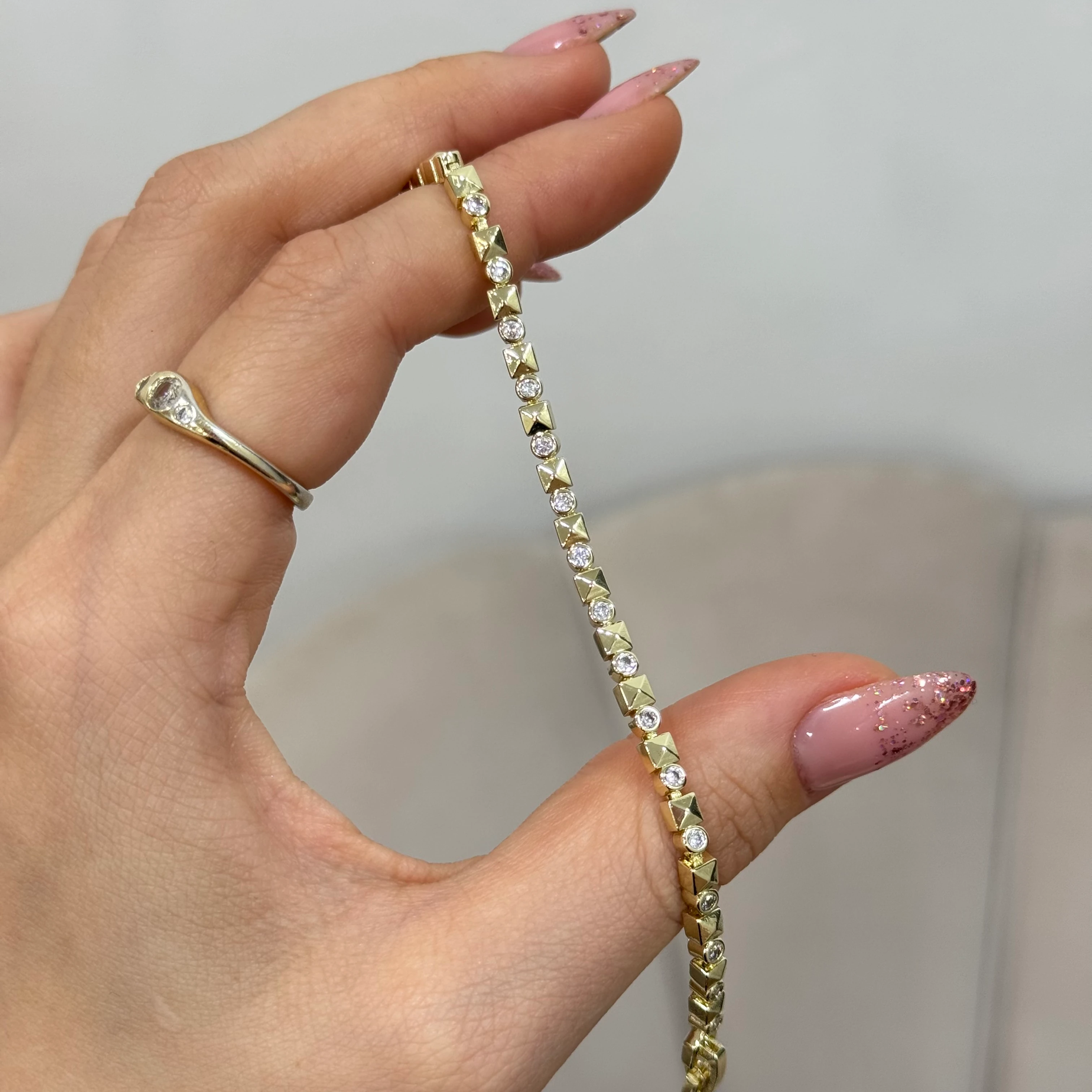 Premium İthal Minimal Square Bileklik