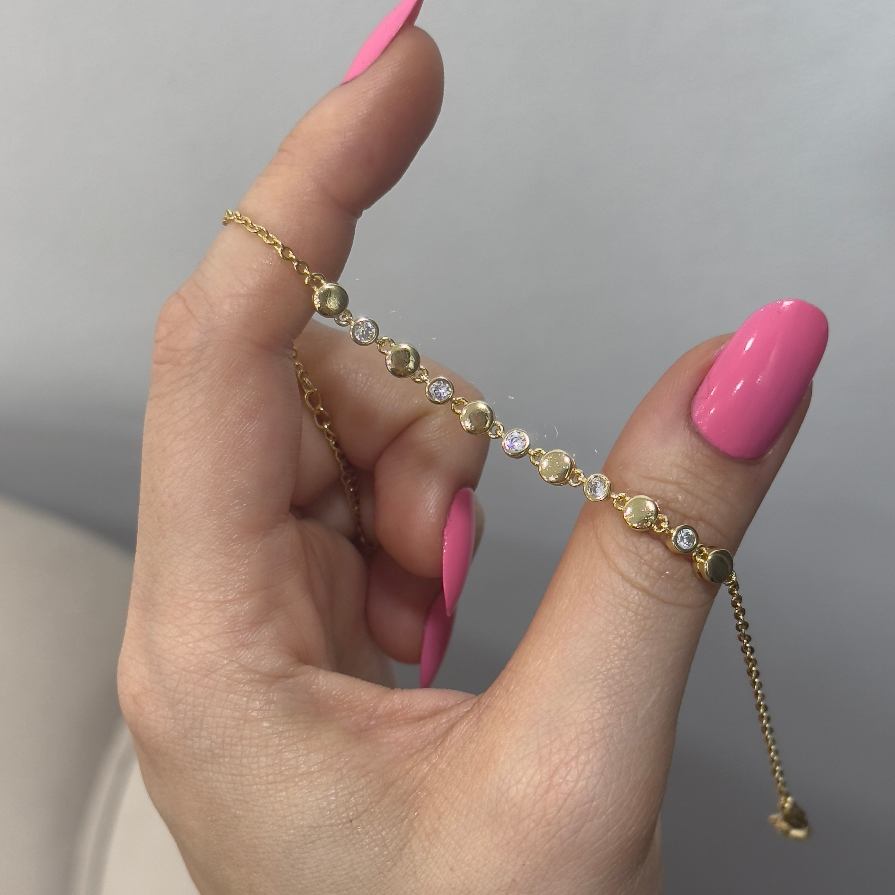 Premium Gold Minimal Haria Bileklik