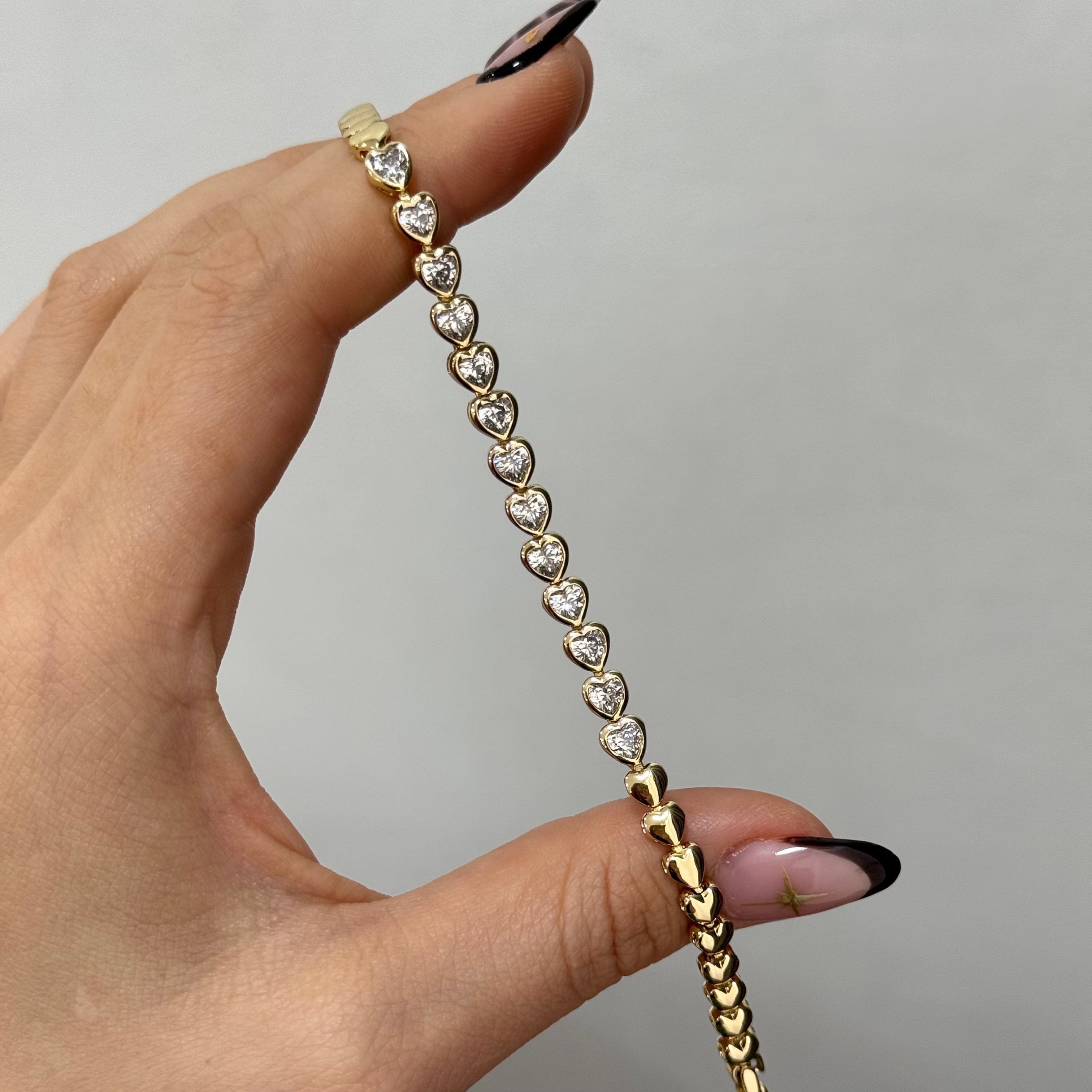 Premium İthal Kalp Bileklik