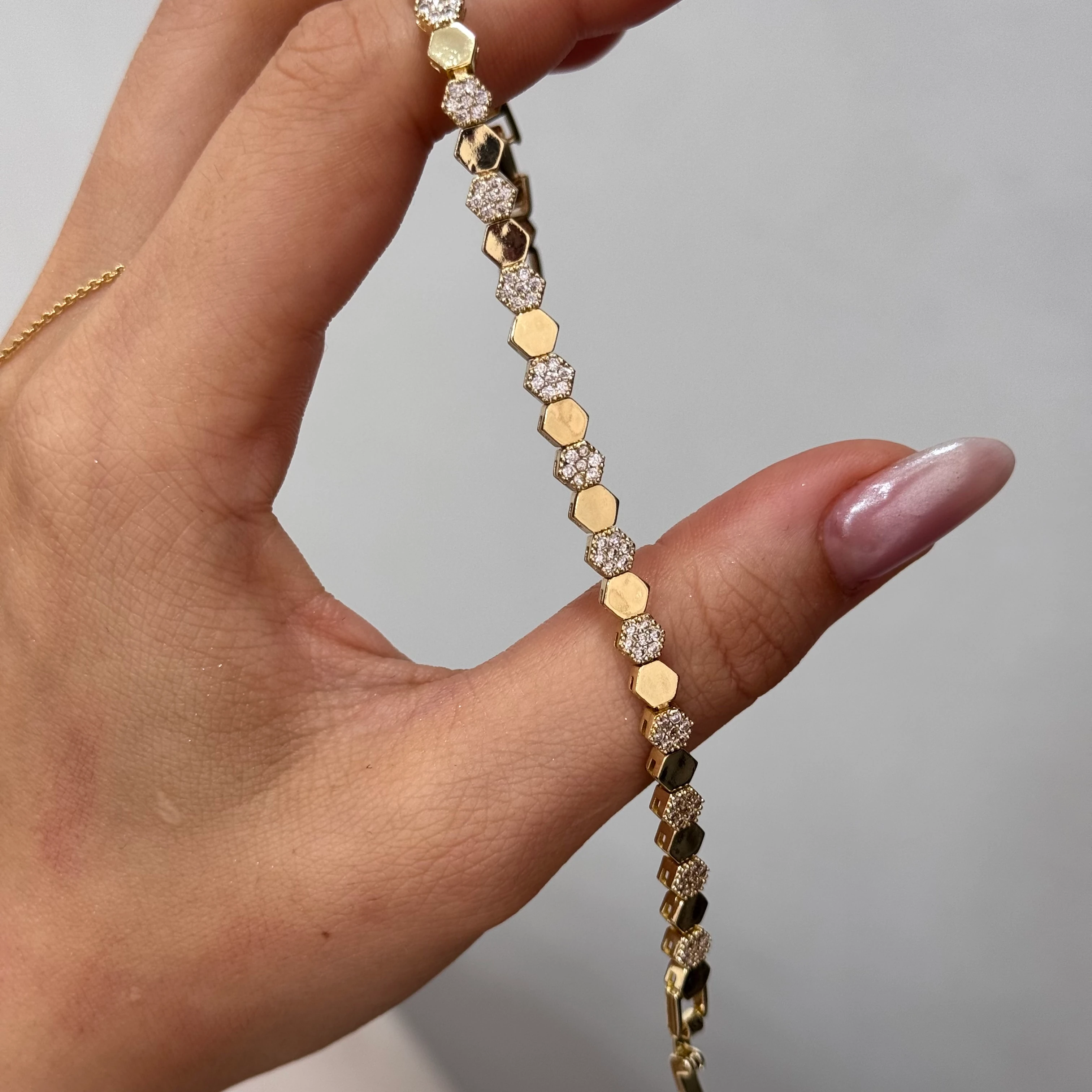 Premium 14k Gold Petek Bileklik