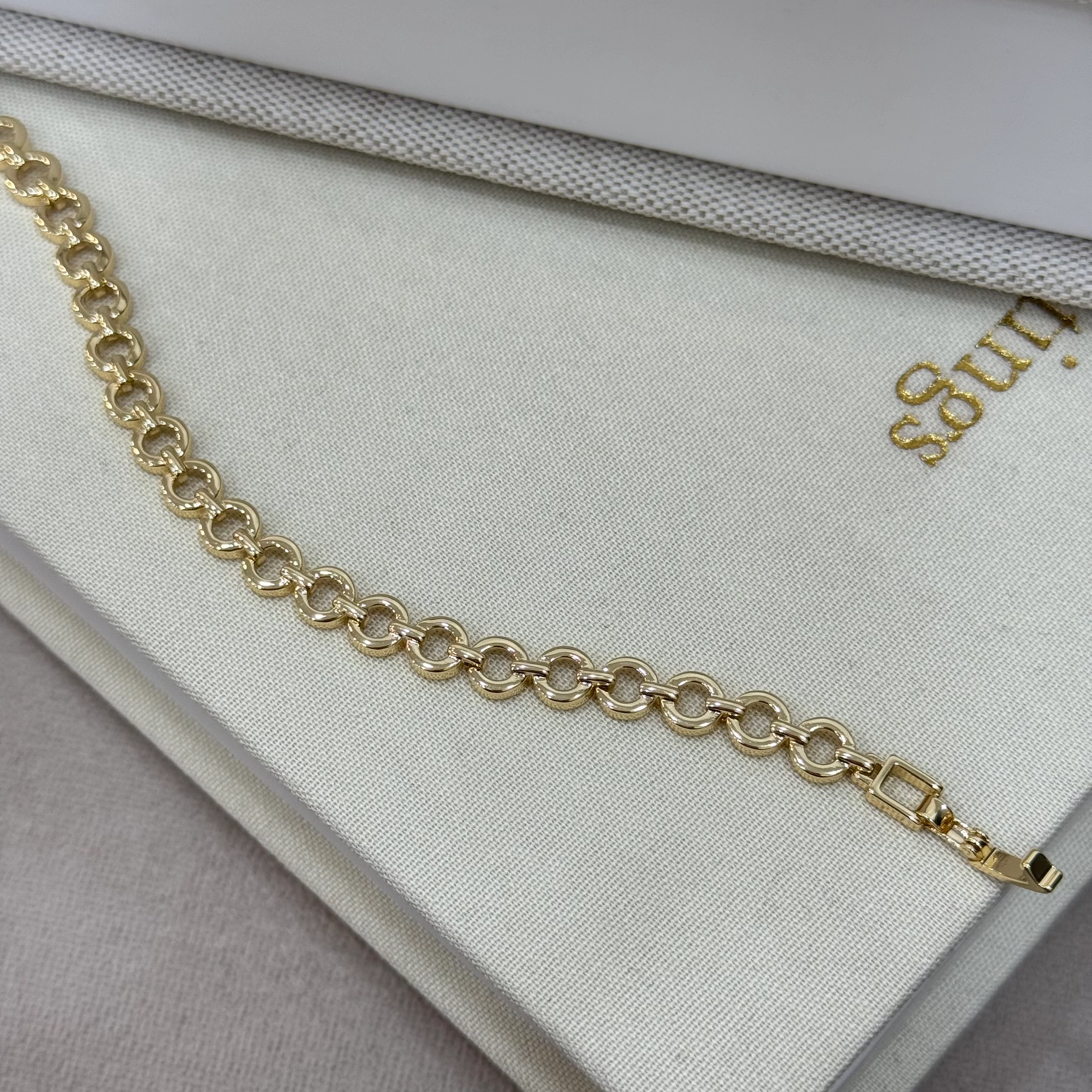 Premium İthal Circle Bileklik