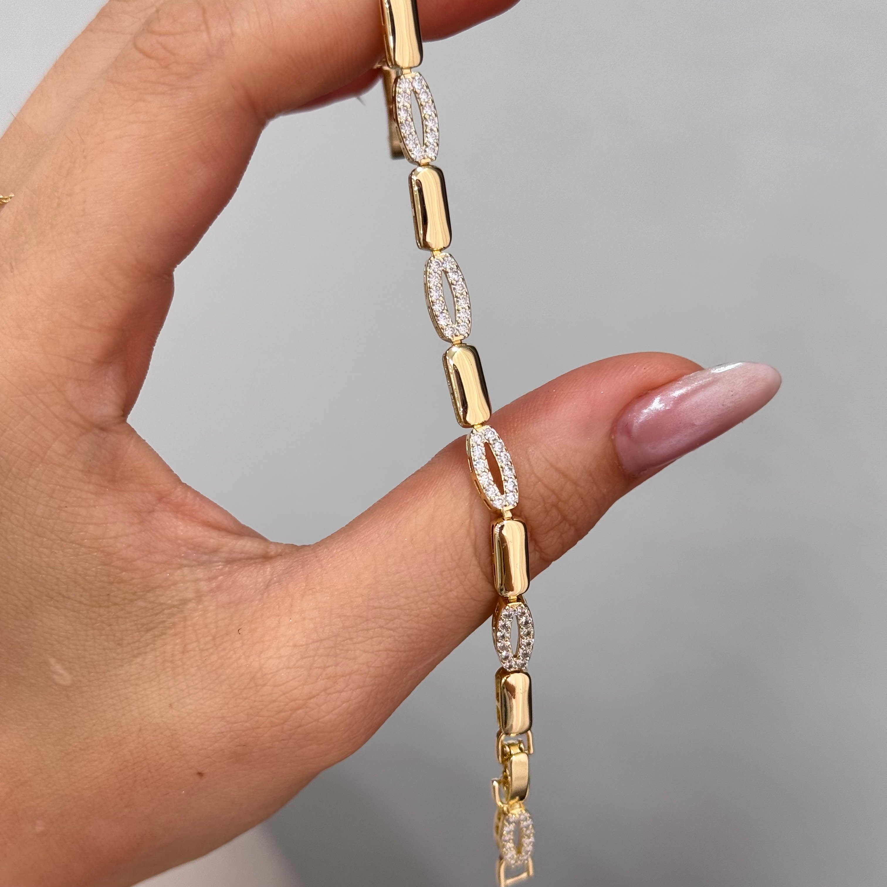 Premium 14k Taşlı Plaka Basic Bileklik