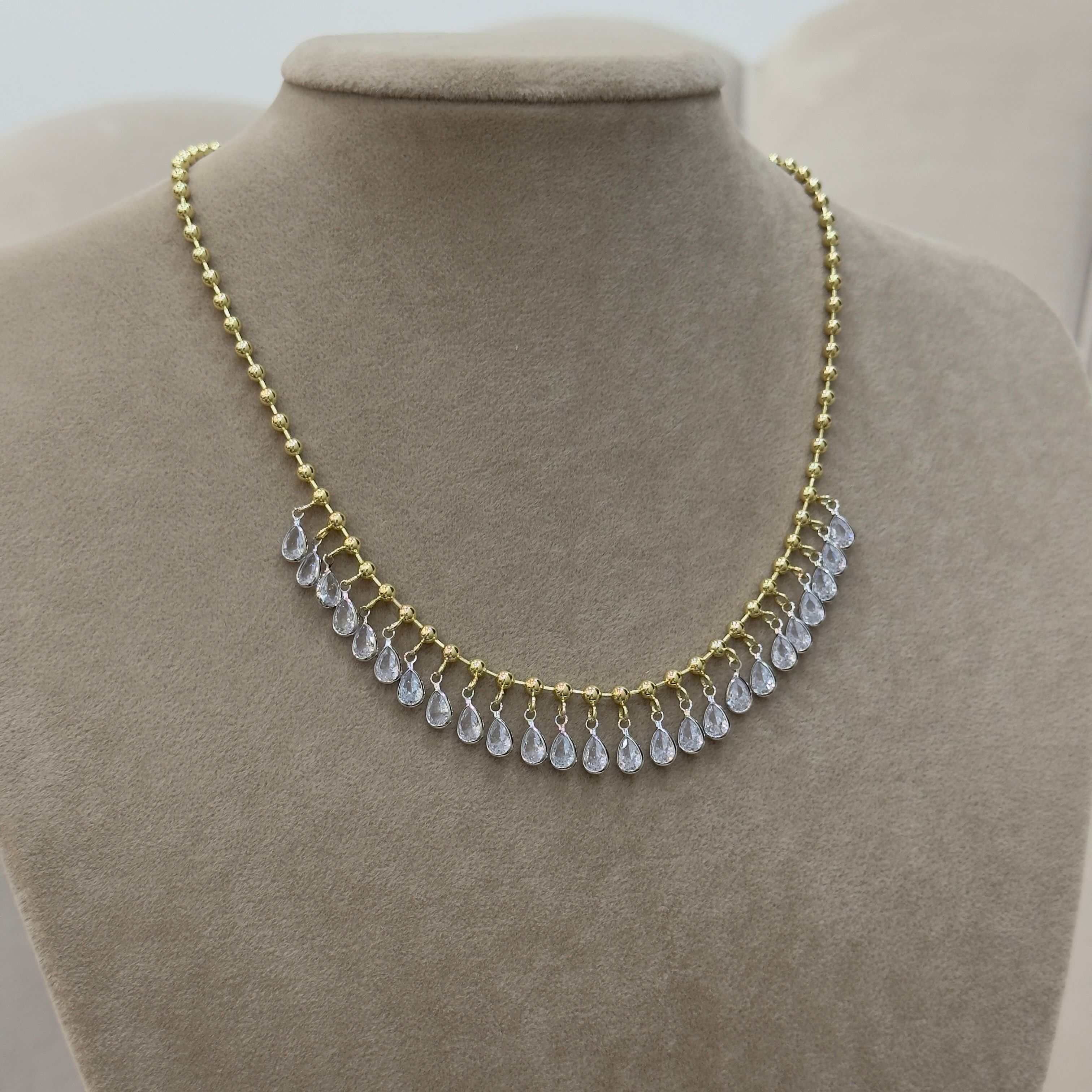 Premium Damla Charm Topçuk Kolye