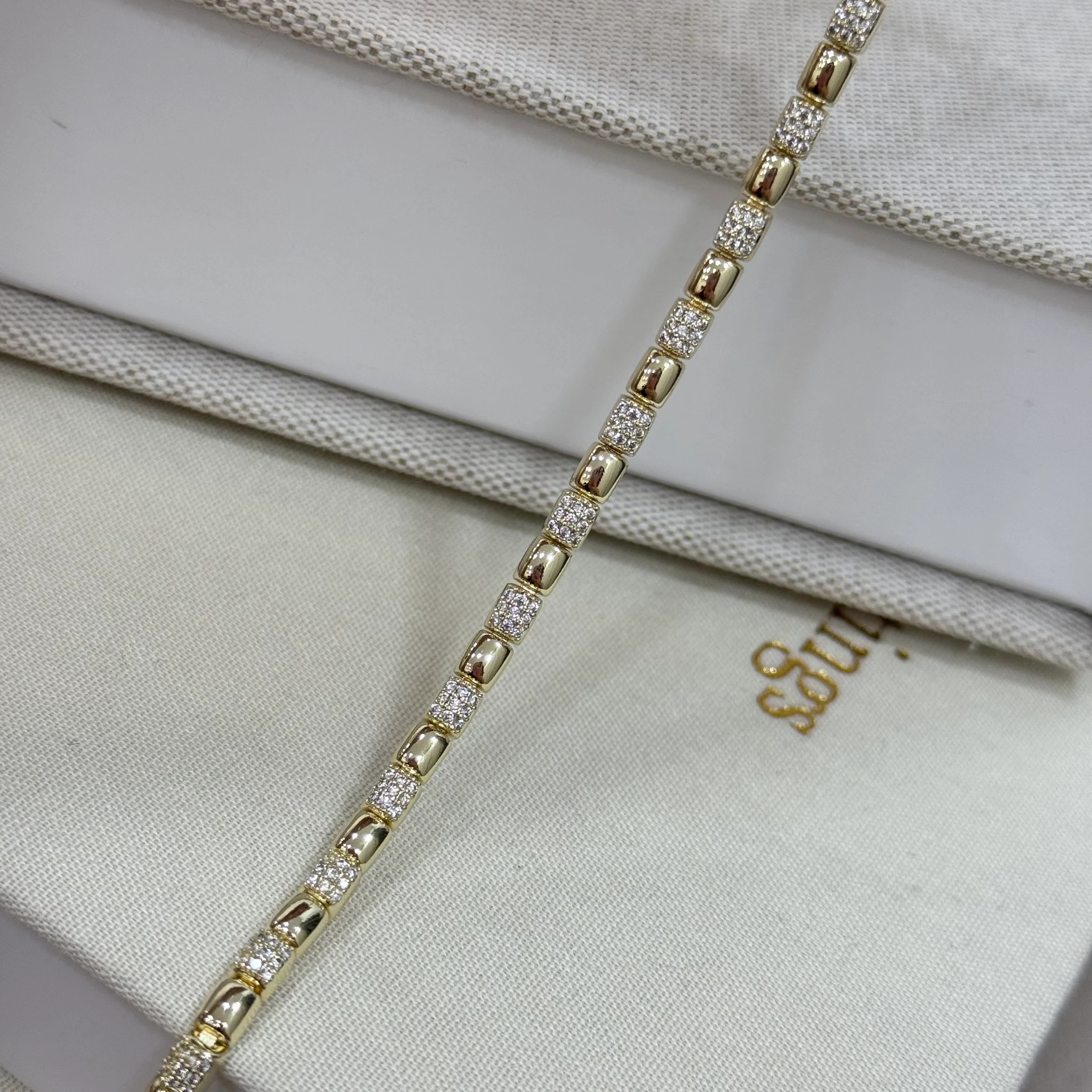 Premium İthal Aesthetic Brace Bileklik