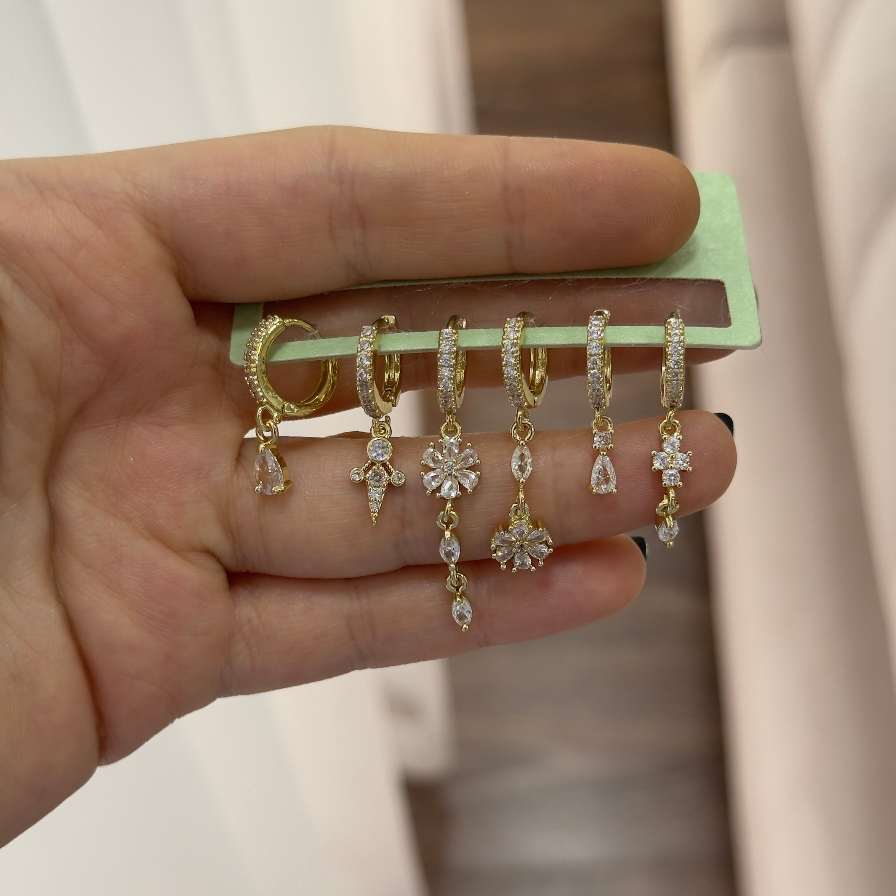 Premium Gold Minimal Charms No 13 Küpe Seti
