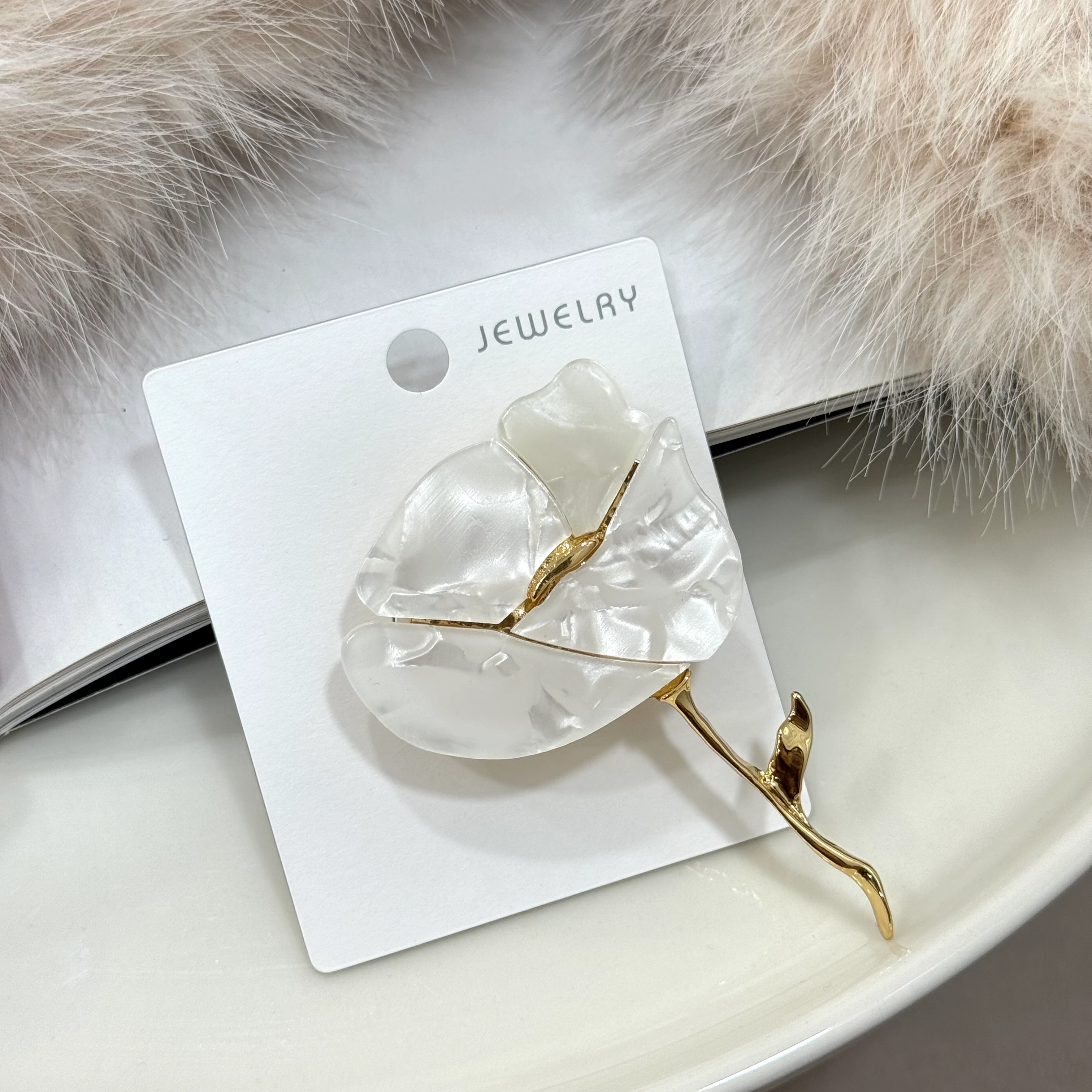 Beyaz Sedefli Çiçek No:37