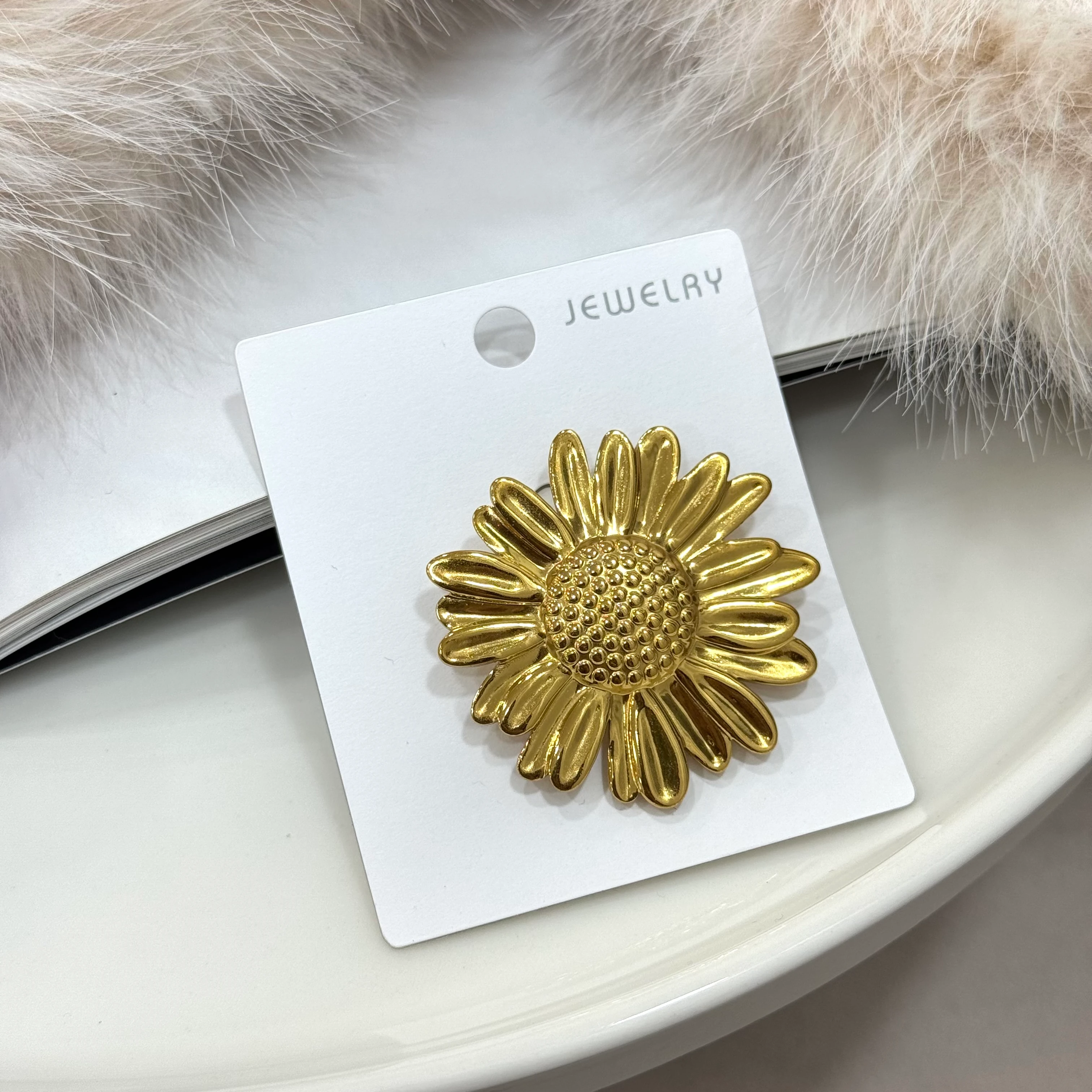 Gold Papatya Broş No:42