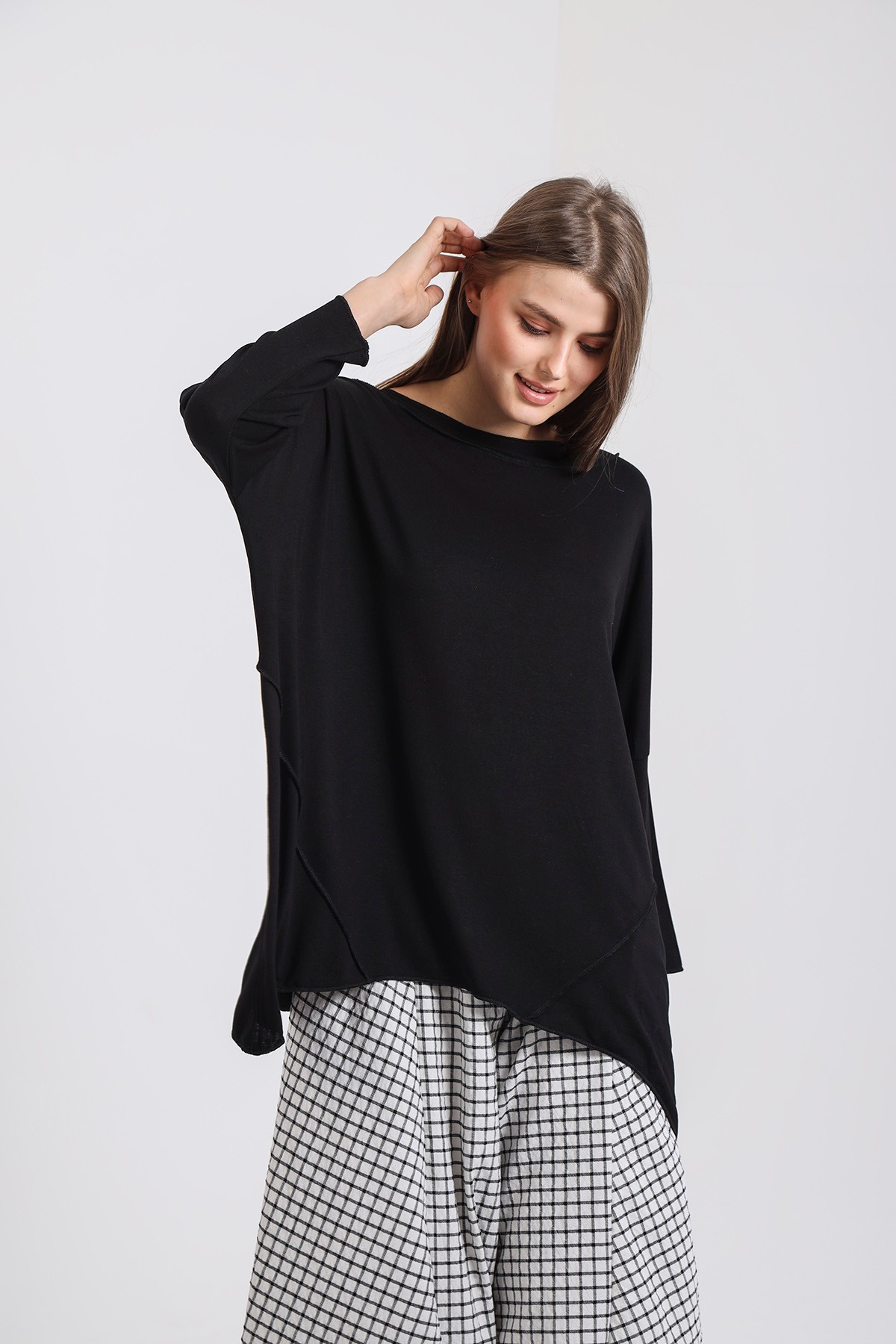 YAKA DETAYLI BASIC BLUZ