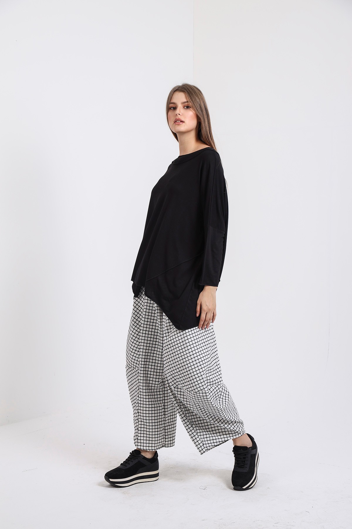 YAKA DETAYLI BASIC BLUZ