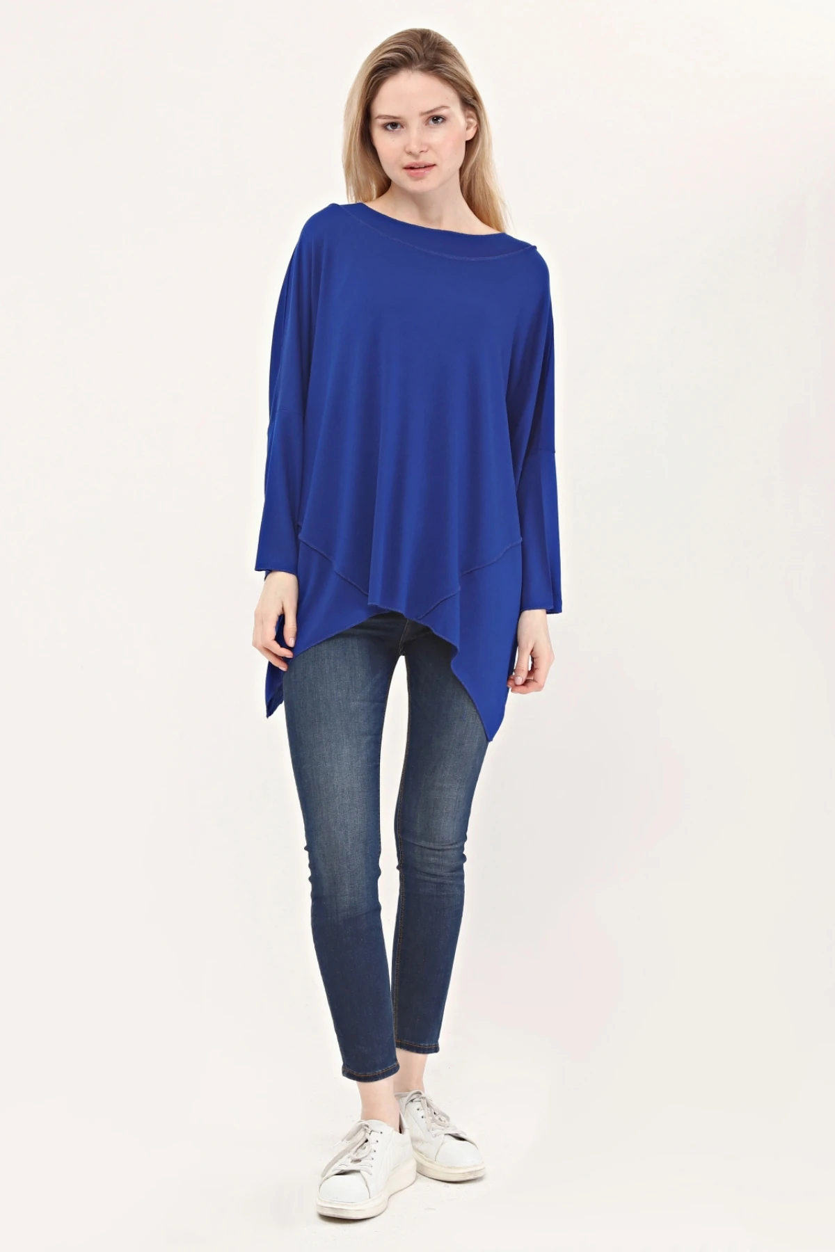 YAKA DETAYLI TRİKO BLUZ