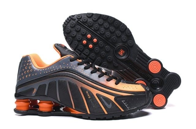 Shox R4