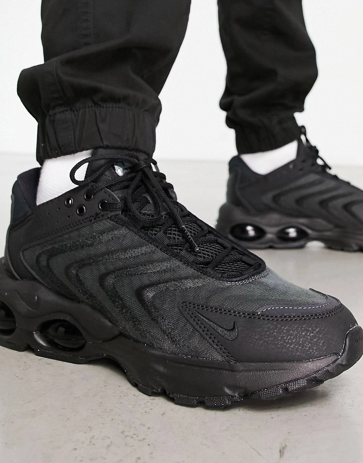 Air Max TW