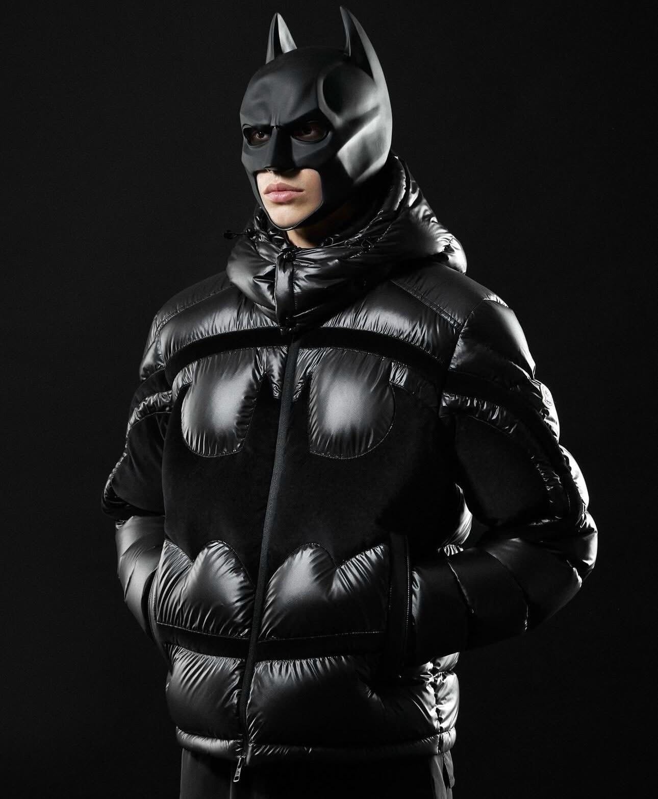 Moncler Solander Batman Kaz Tüyü Mont