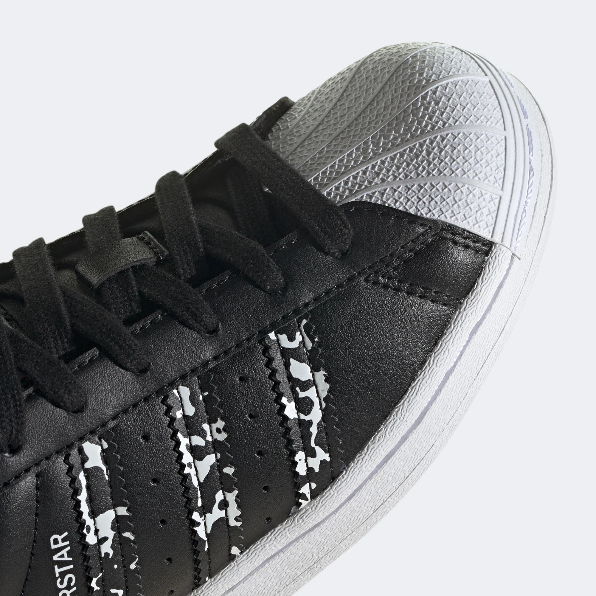 Superstar Graffiti Paisley Black/White