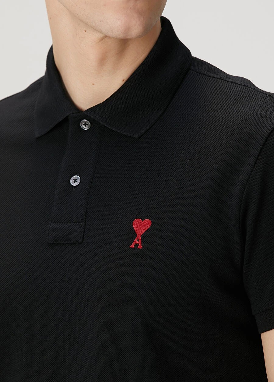 Siyah Polo Yaka Kalp Logolu T-Shirt