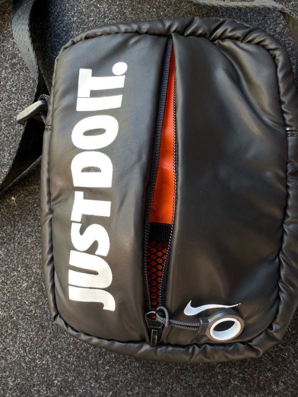 Just Do It' Neocroc Siyah Çanta