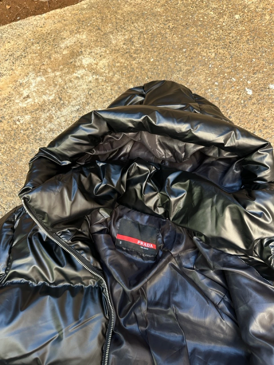 Orta Ağırlıklı Re-Nylon Şişme Mont