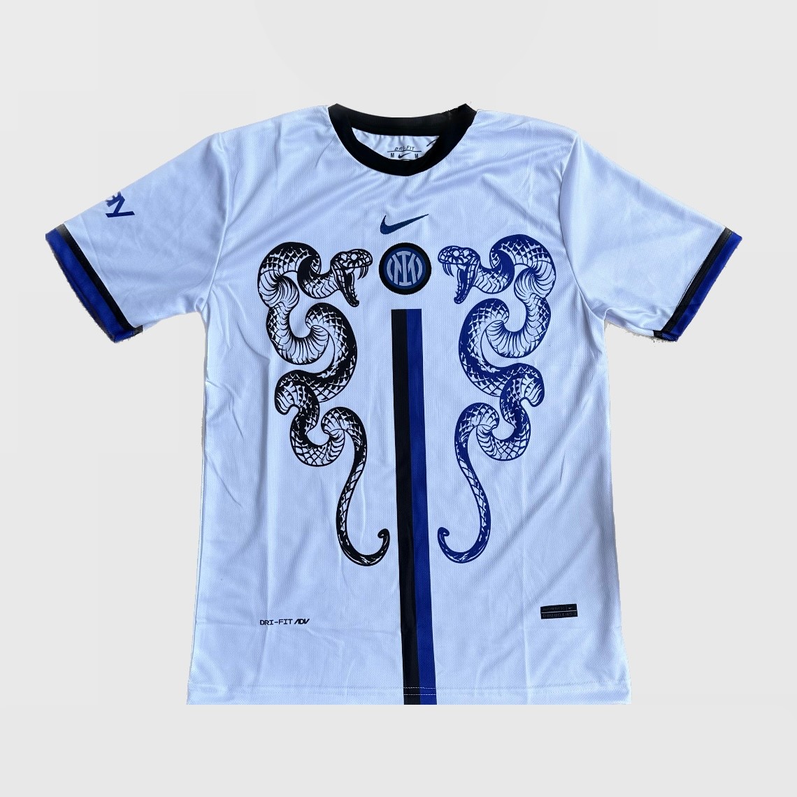 Inter Snake Outdoor Forma