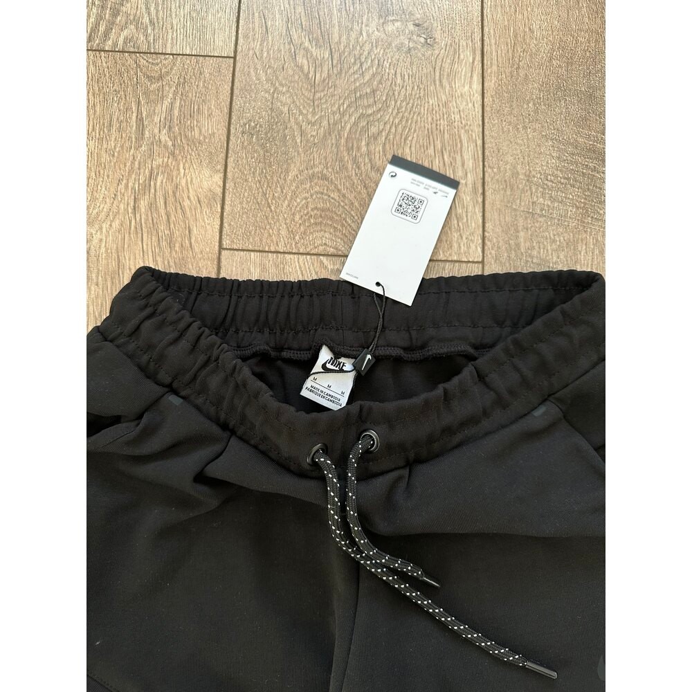 Sportswear Tech Fleece Utility Erkek Siyah Eşofman Altı