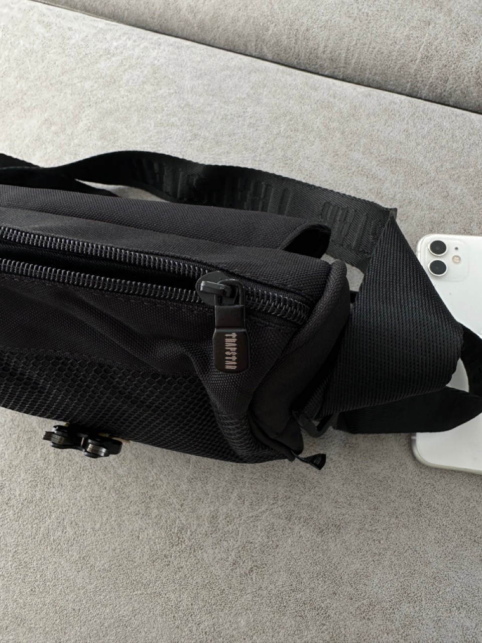 Irongate T Cross-Body Siyah/Sarı Çanta