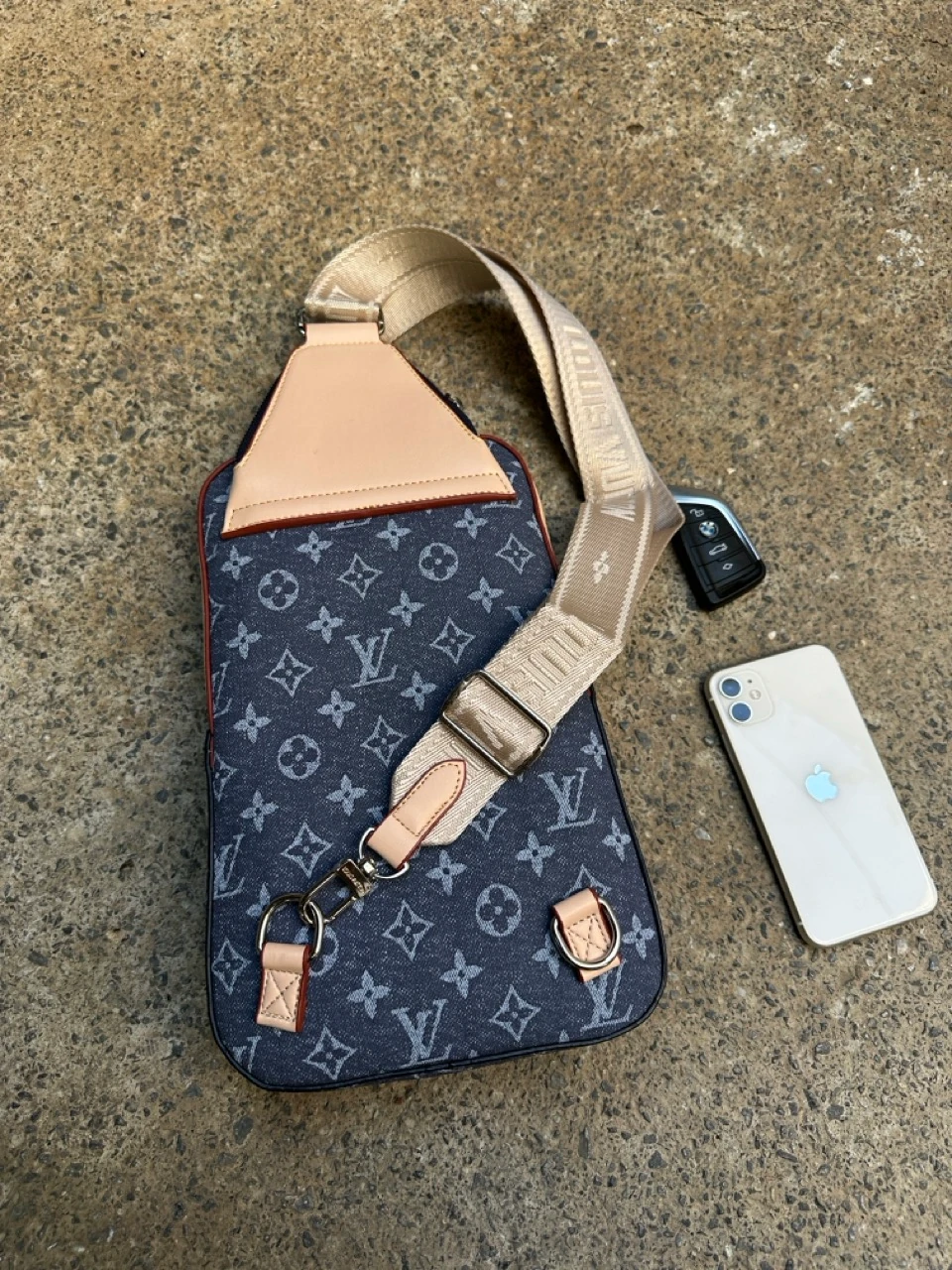 Avenue Sling Canvas Omuz Çanta