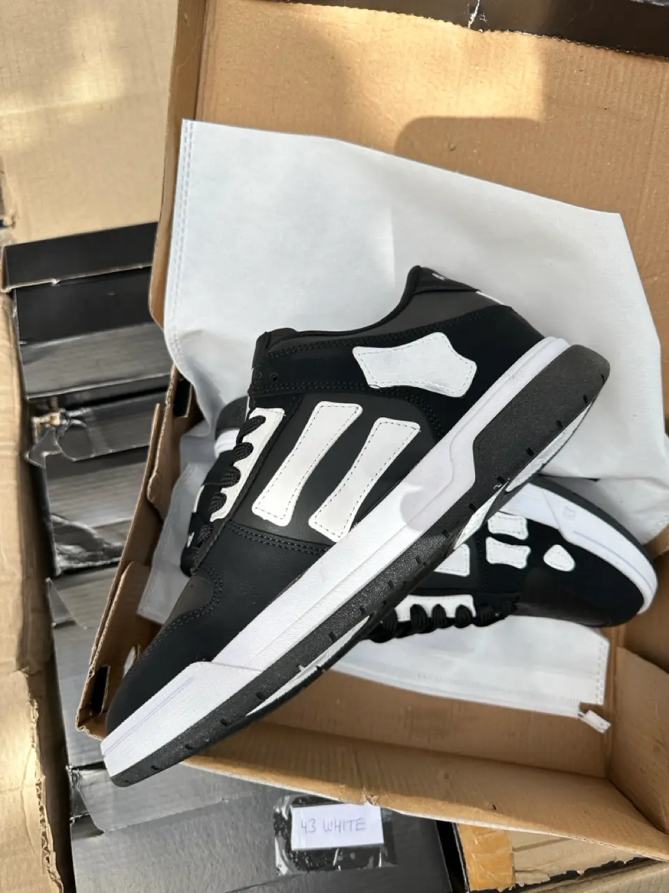 Amiri Skeleton Top Low Sneaker
