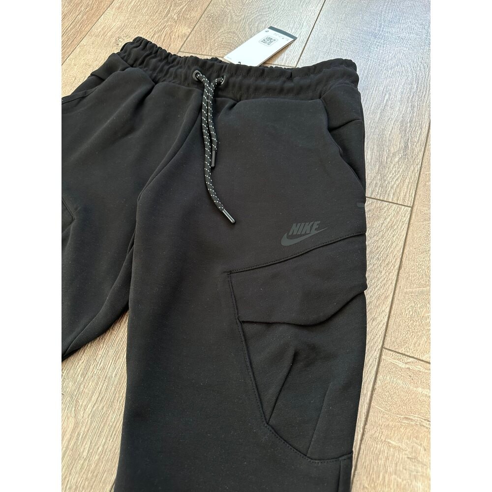 Sportswear Tech Fleece Utility Erkek Siyah Eşofman Altı