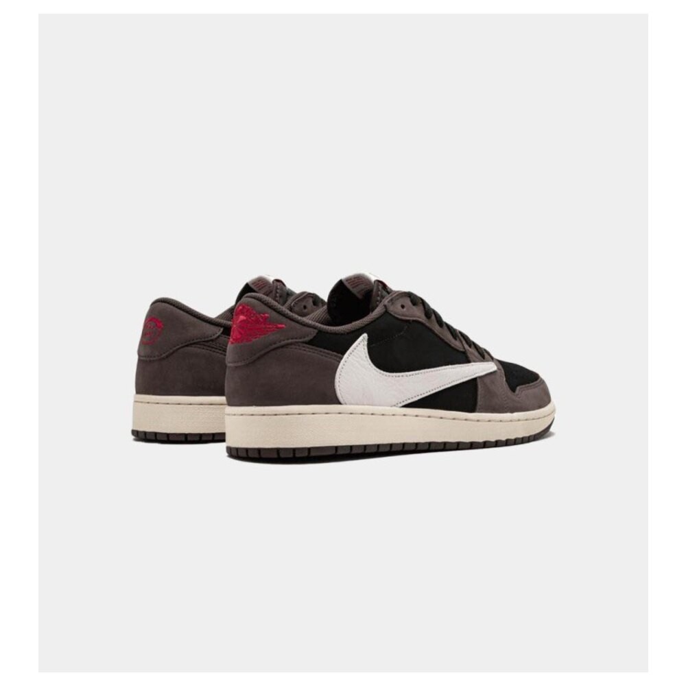 Air Jordan 1 Retro Low OG SP x Travis Scott Mocha