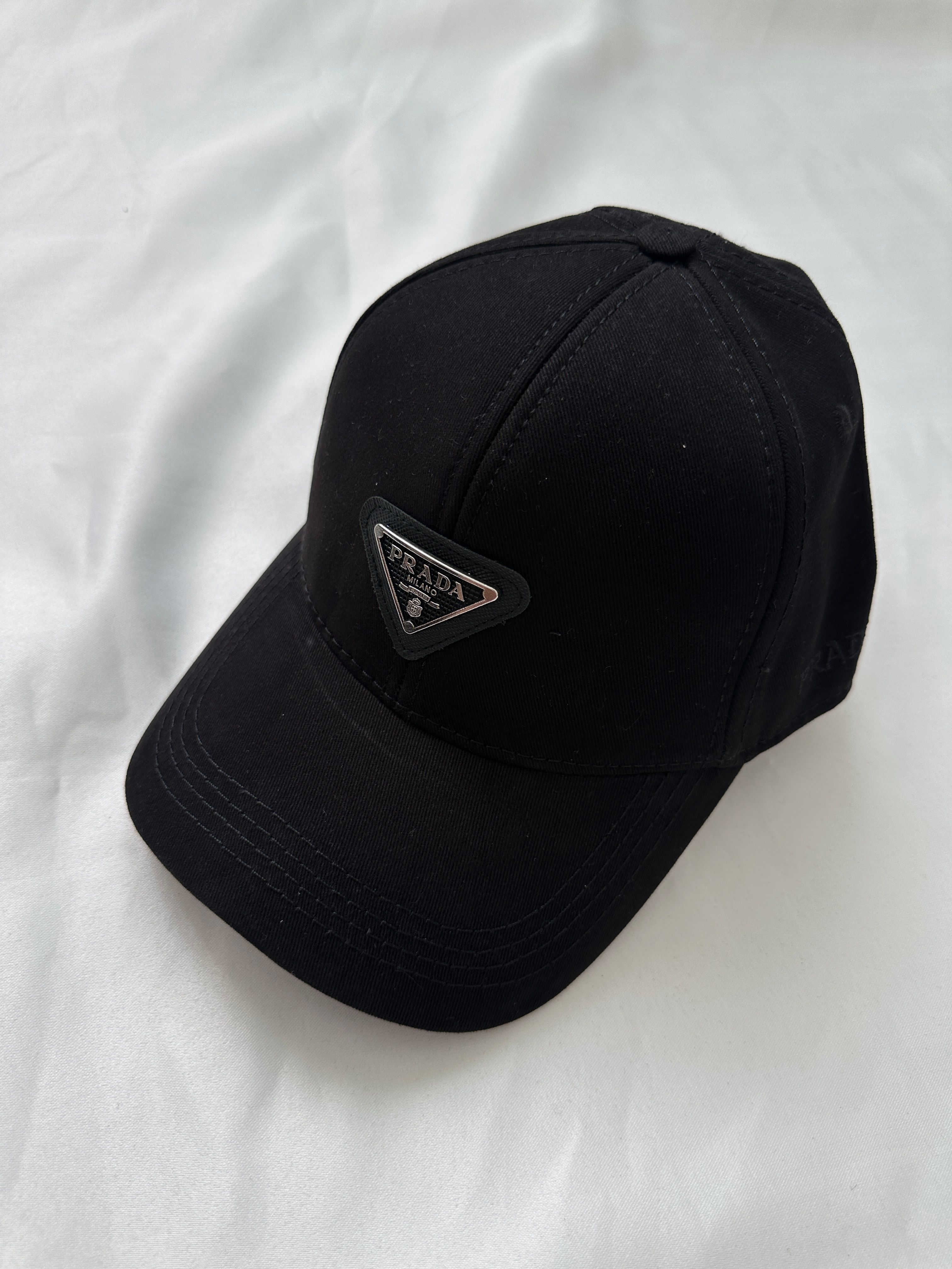 Unisex Siyah Gümüş Logo Şapka
