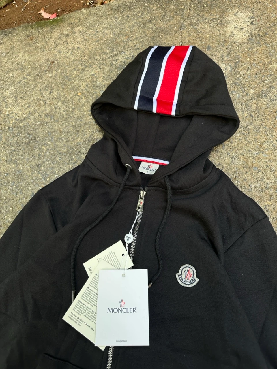Kapüşonlu Logo Detaylı Sweatshirt